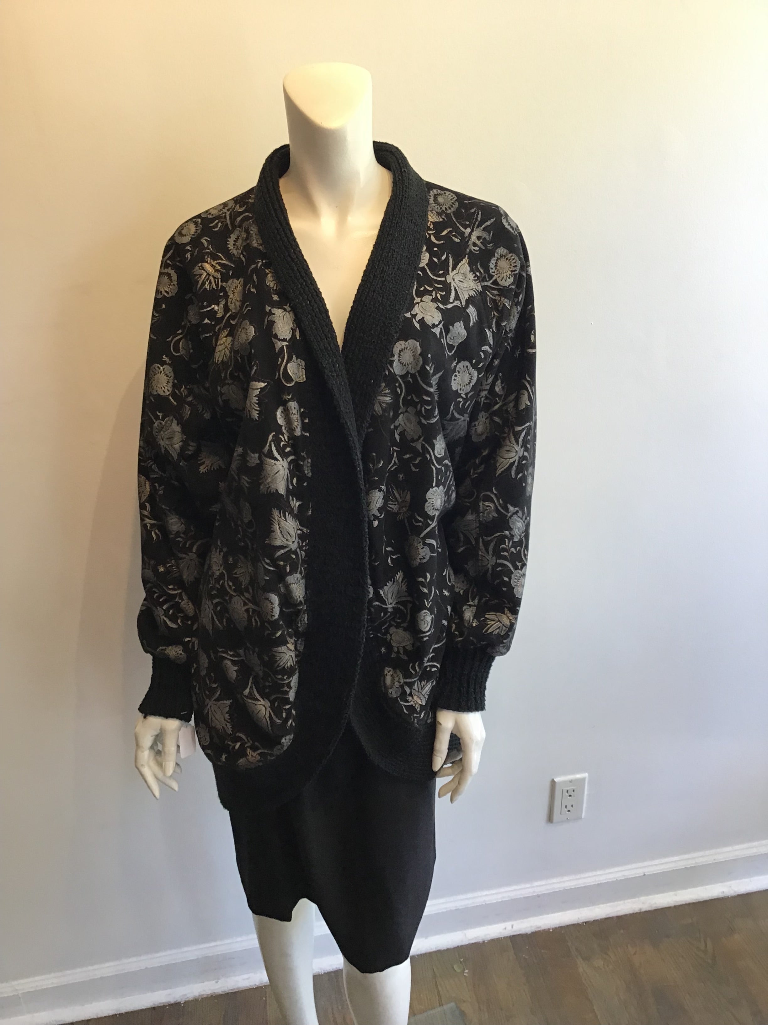 1980’s Opulent Hand Stenciled Black Cocoon Coat Size 10