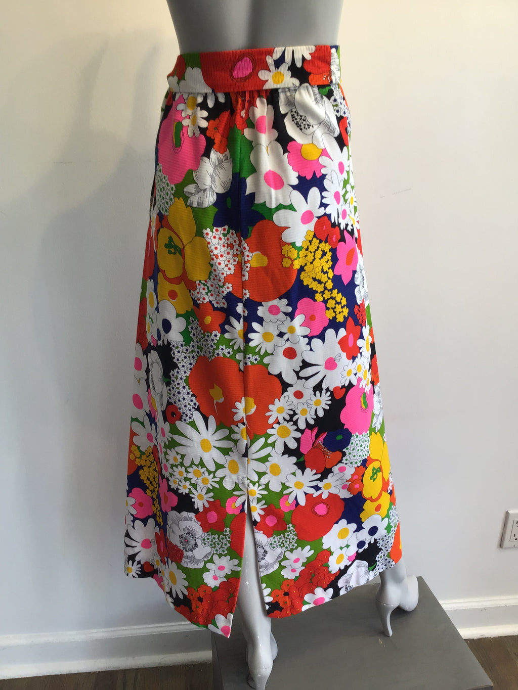 1970s Multicolor Floral Cotton Maxi Skirt Size 12