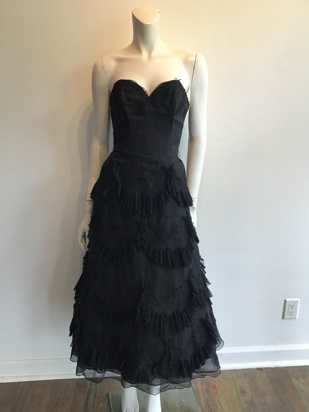 1950s Harvey Brenin Black Organza and Lace Cocktail Dress Size 6