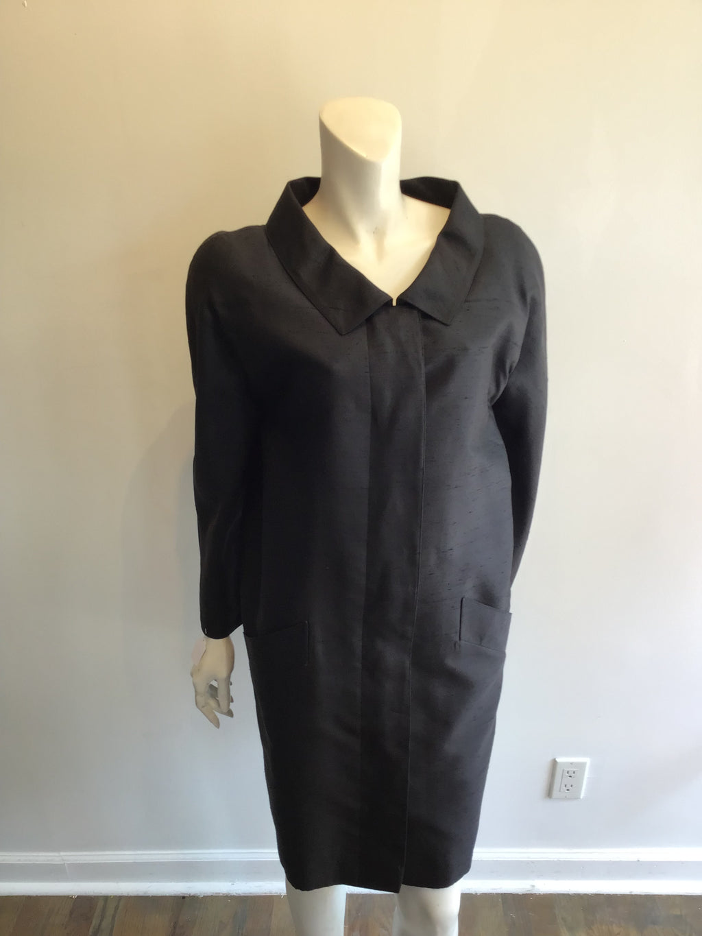 1980’s Oscar de La Renta Black Silk Coat Size 10