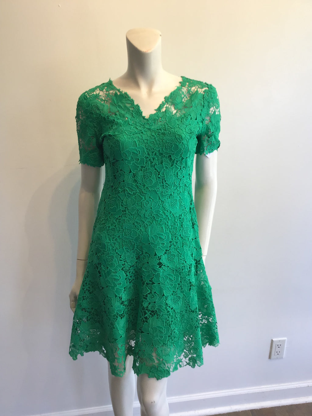 2000’s Kelly Green Cotton Lace Ellie Tahari  Dress Size 4