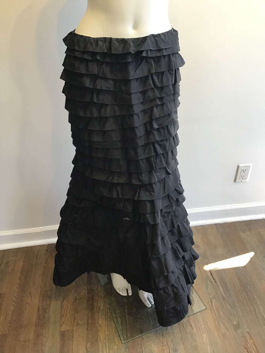 1990’s  Per Se Silk Taffeta Flamenco Skirt Size 6