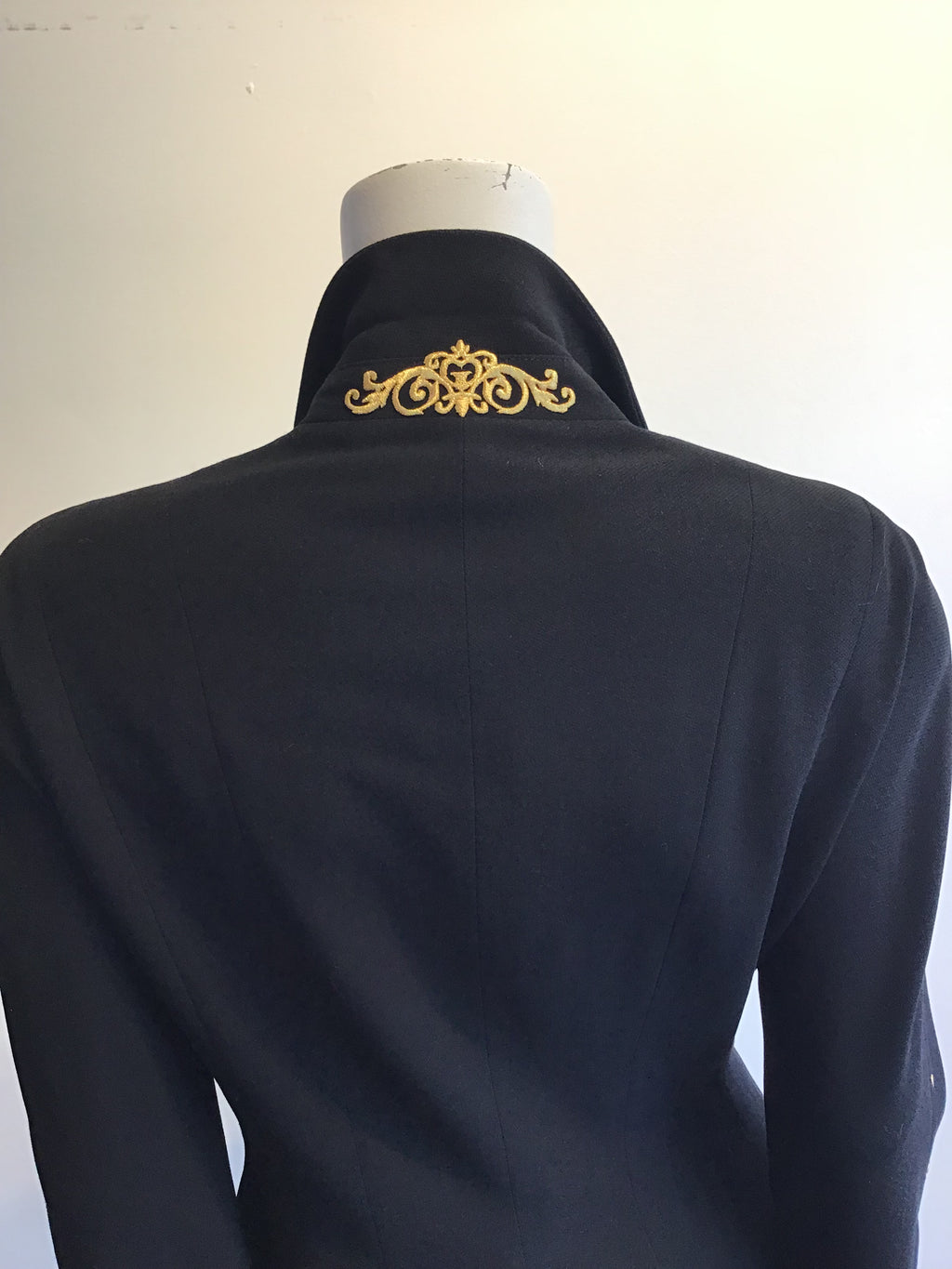 1990s Black Wool Griffith Gray St John’s Pant Suit Size 10