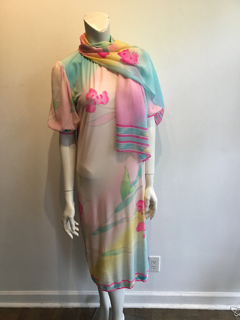 1970’s Silk Jersey Floral Printed Leonard of Paris. Dress with Scarf Size 8