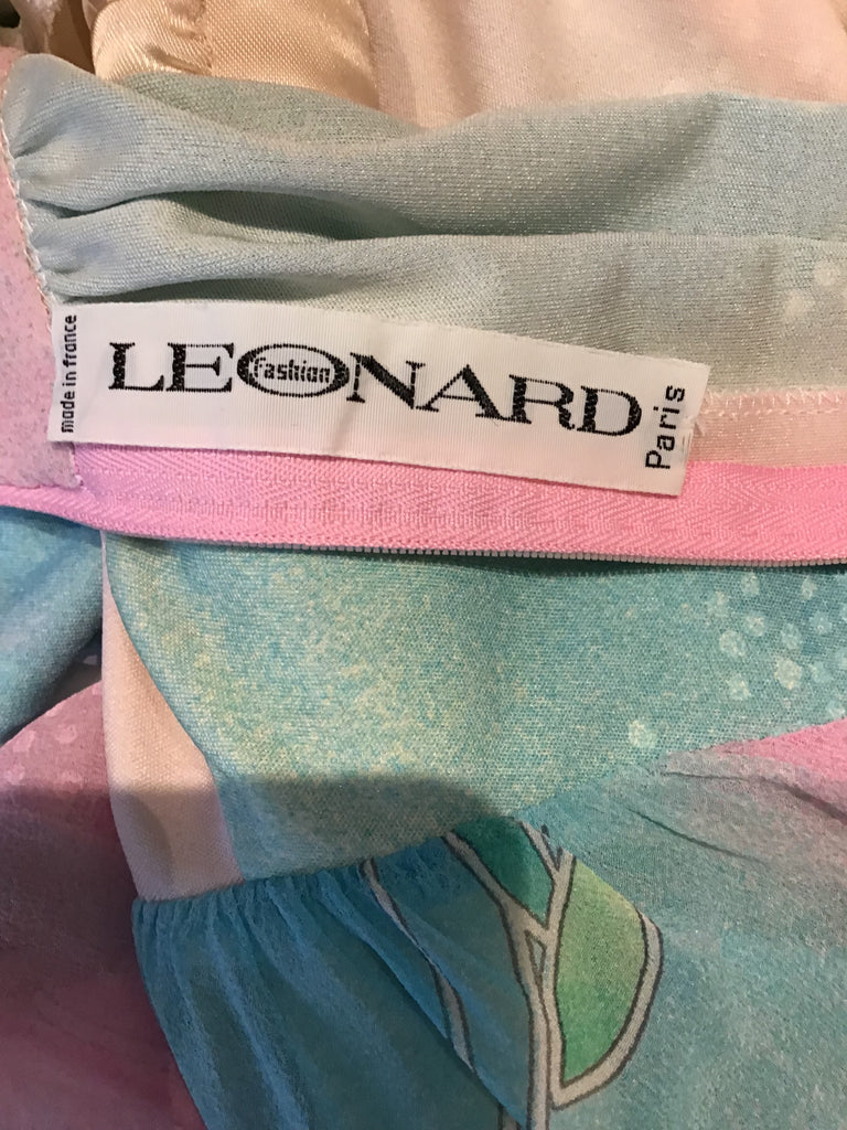 1970’s Silk Jersey Floral Printed Leonard of Paris. Dress with Scarf Size 8