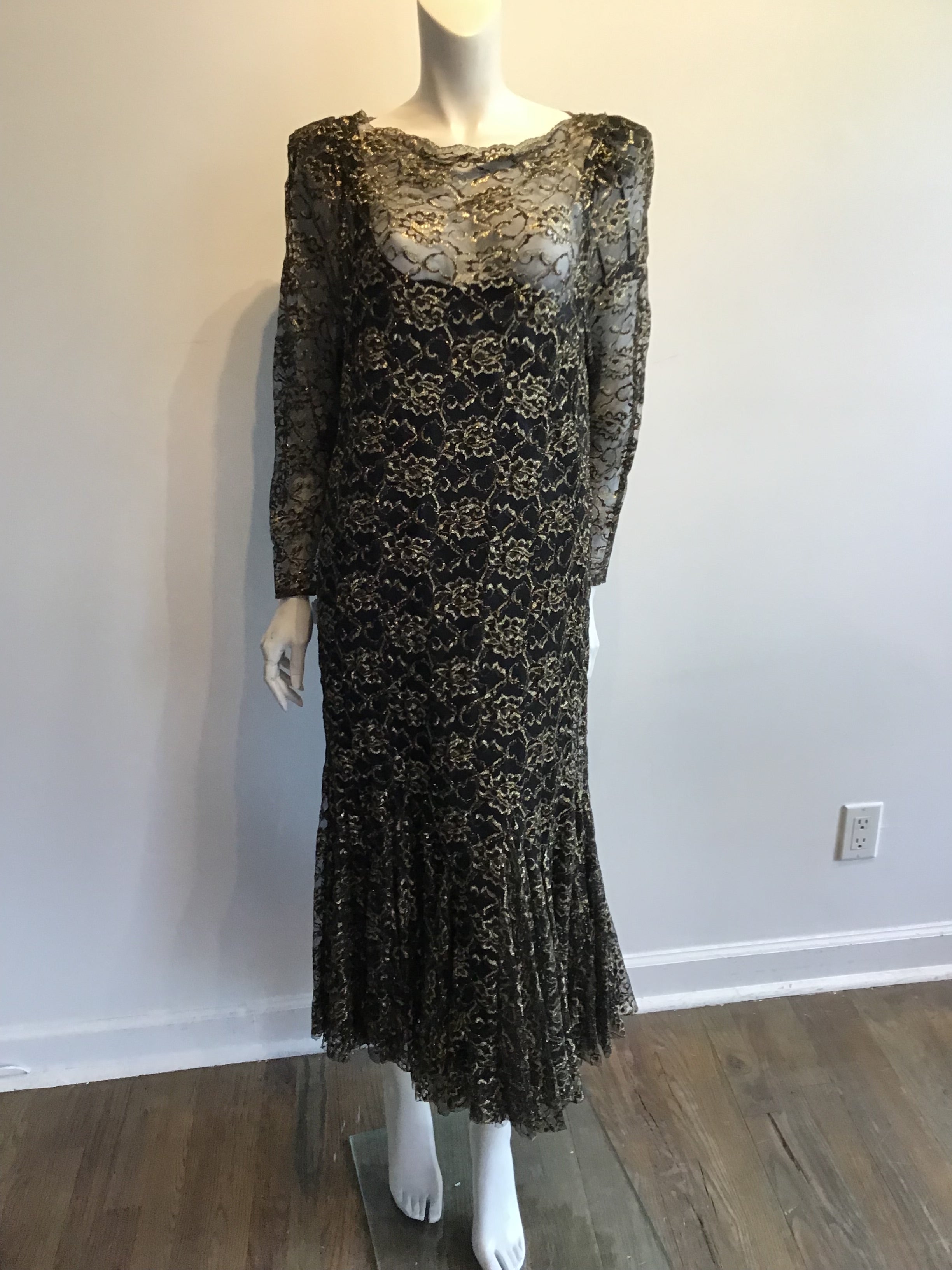 1980’s Gold/Black Metallic Lace Evening Dress Size 16