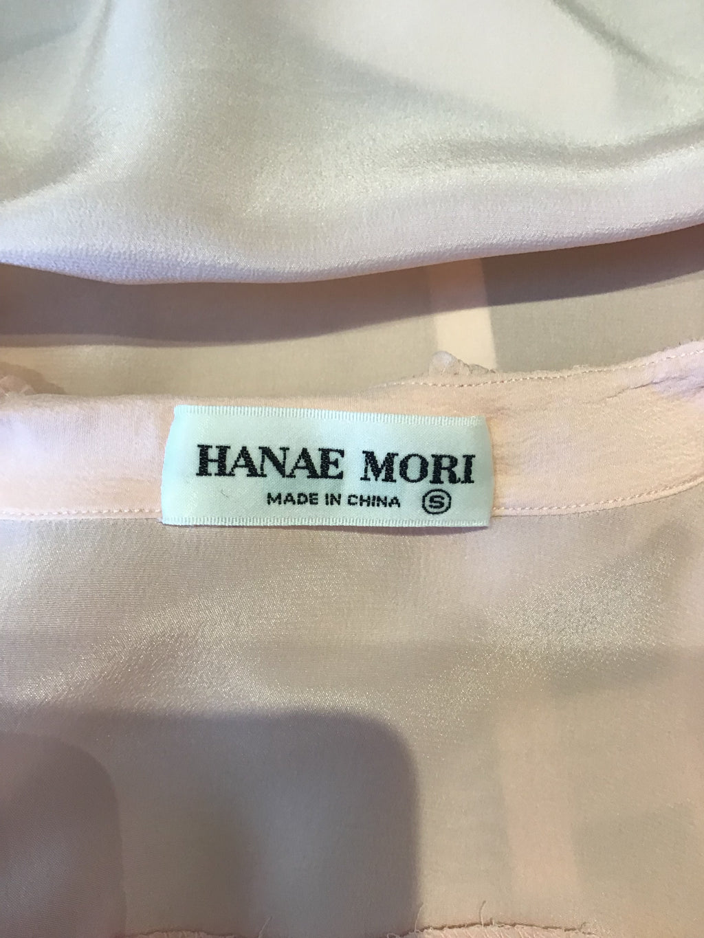 1980’s Pink Silk Hanae Mori Blouse Size 4