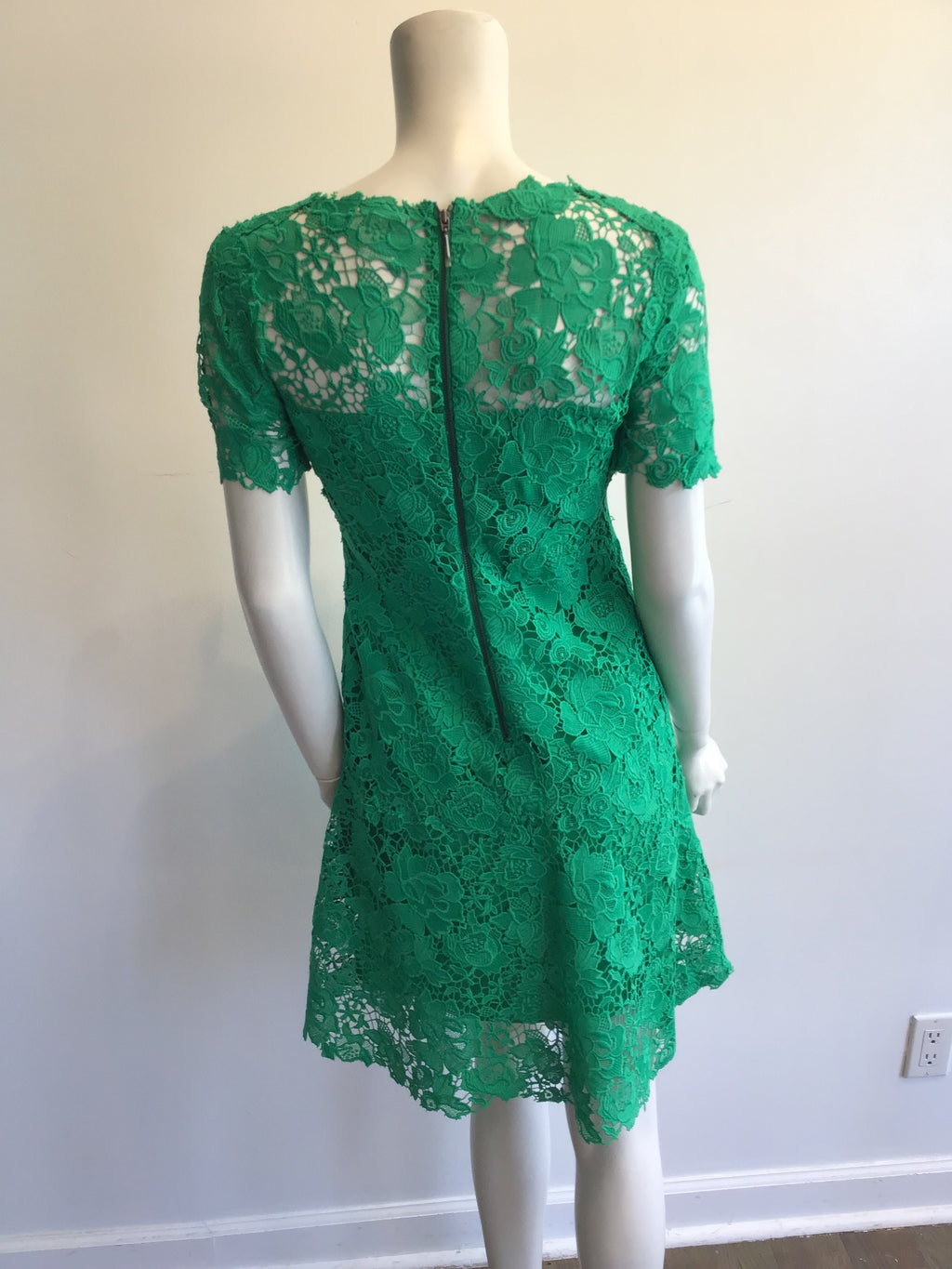 2000’s Kelly Green Cotton Lace Ellie Tahari  Dress Size 4