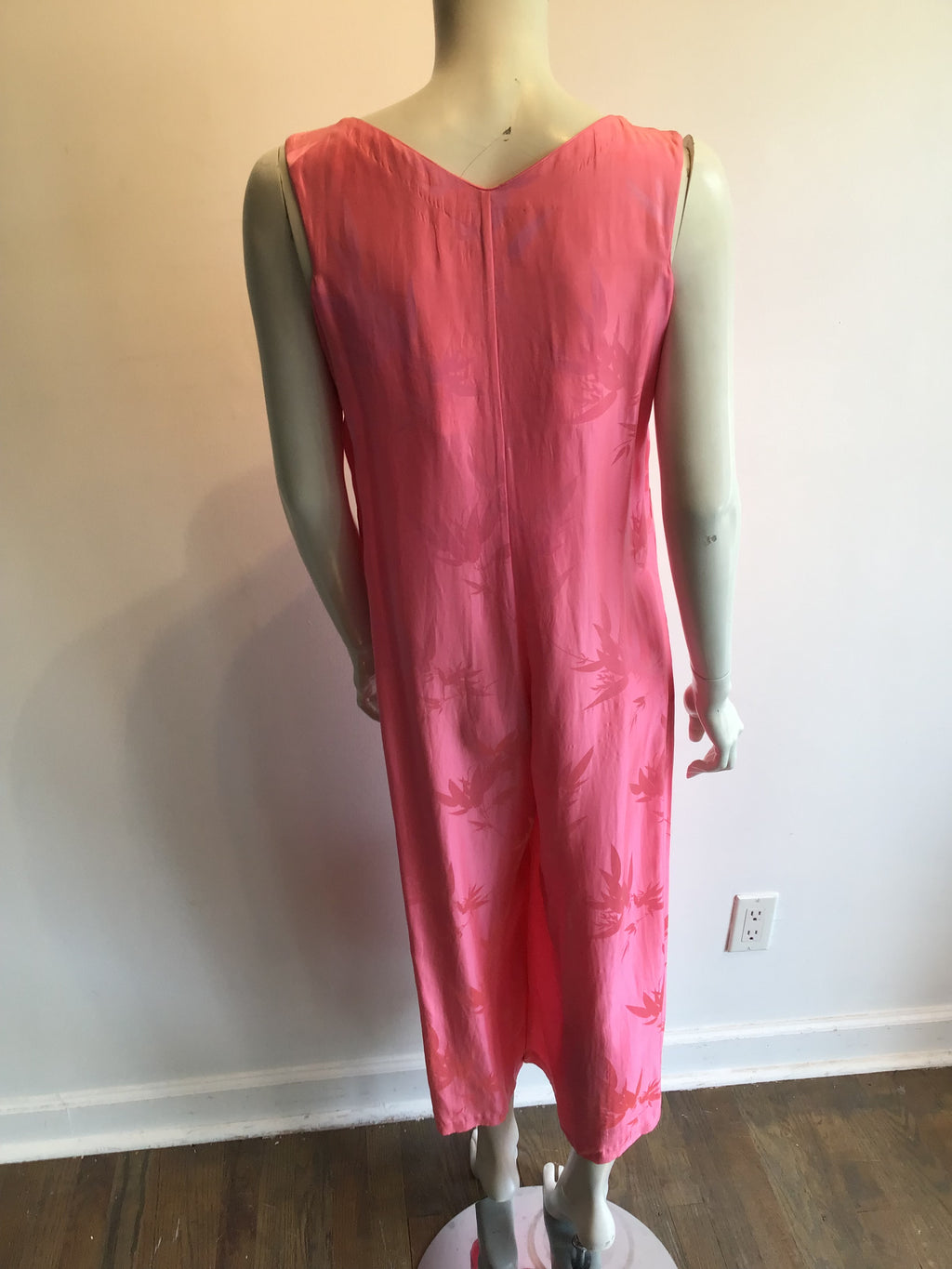 1960’s Pink Silk Vanny Hong Kong Jumpsuit Size 8