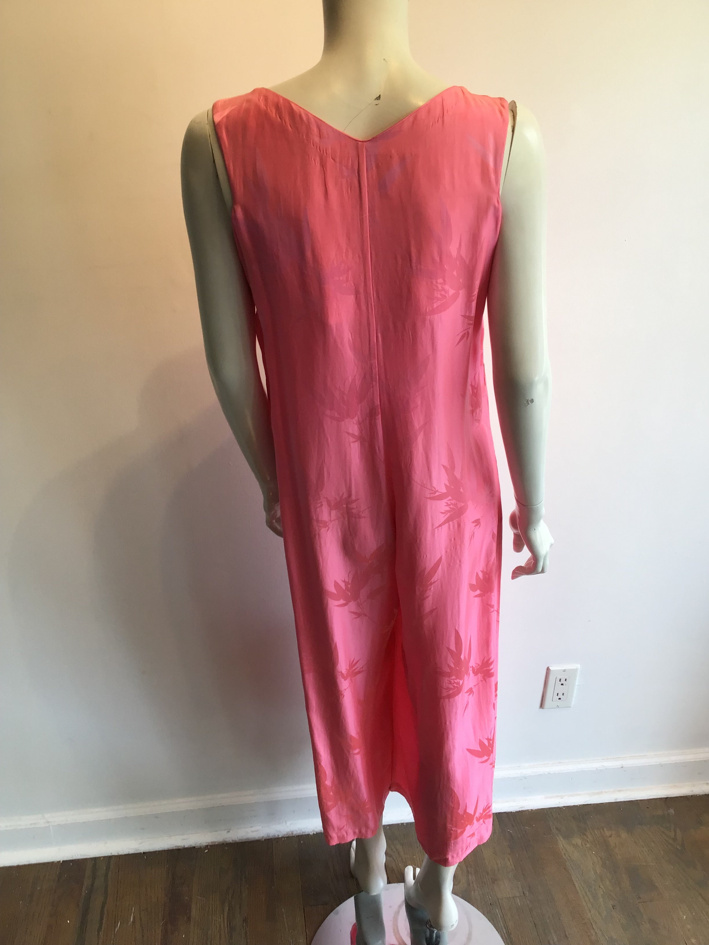 1960’s Pink Silk Vanny Hong Kong Jumpsuit Size 8