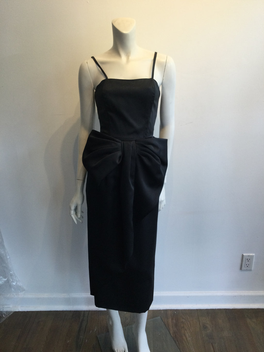1980s Black Silk Victor Costa Evening Gown Size 4