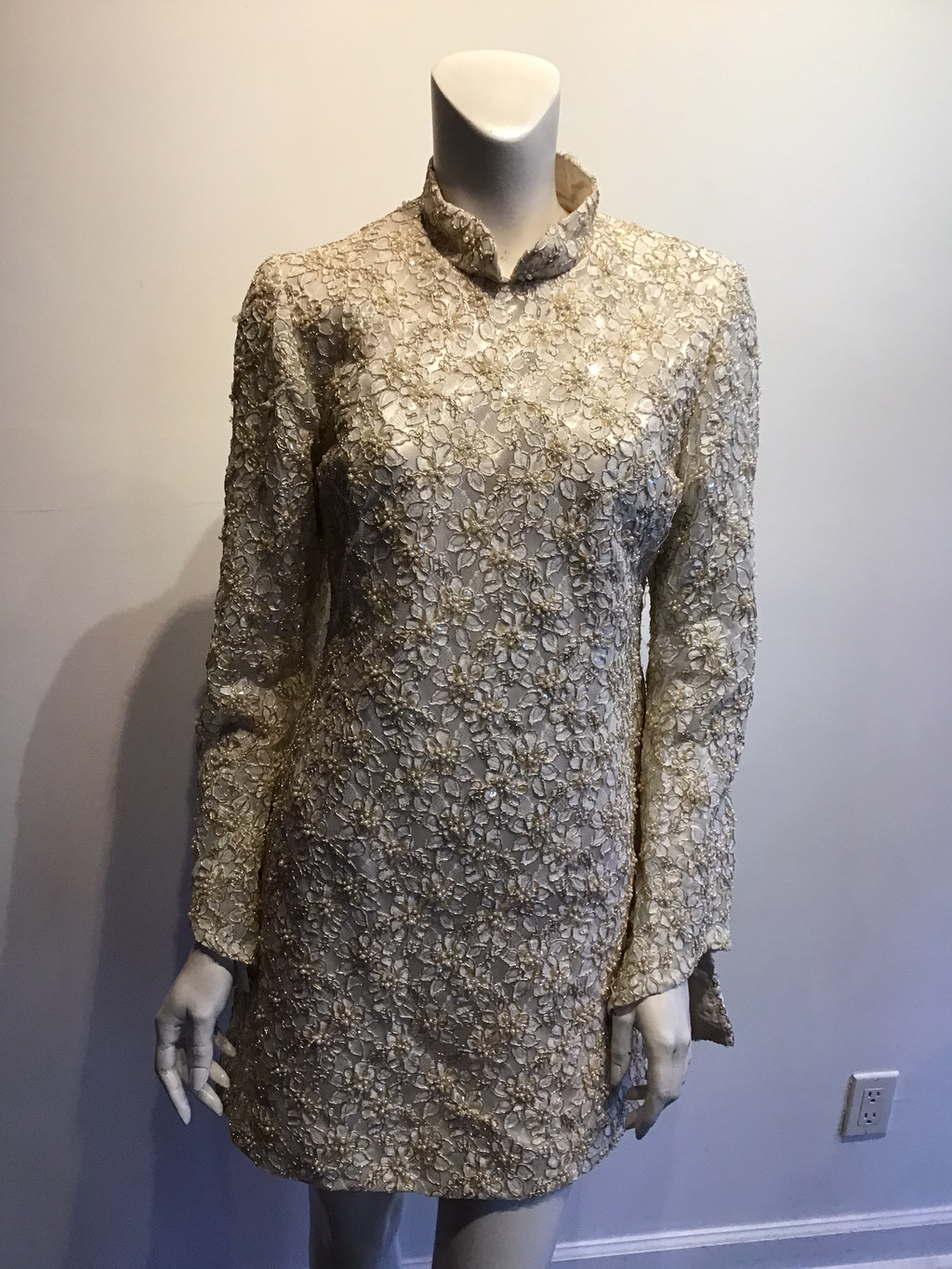 1960’s Crean and Gold Lace Mini Dress Size 10