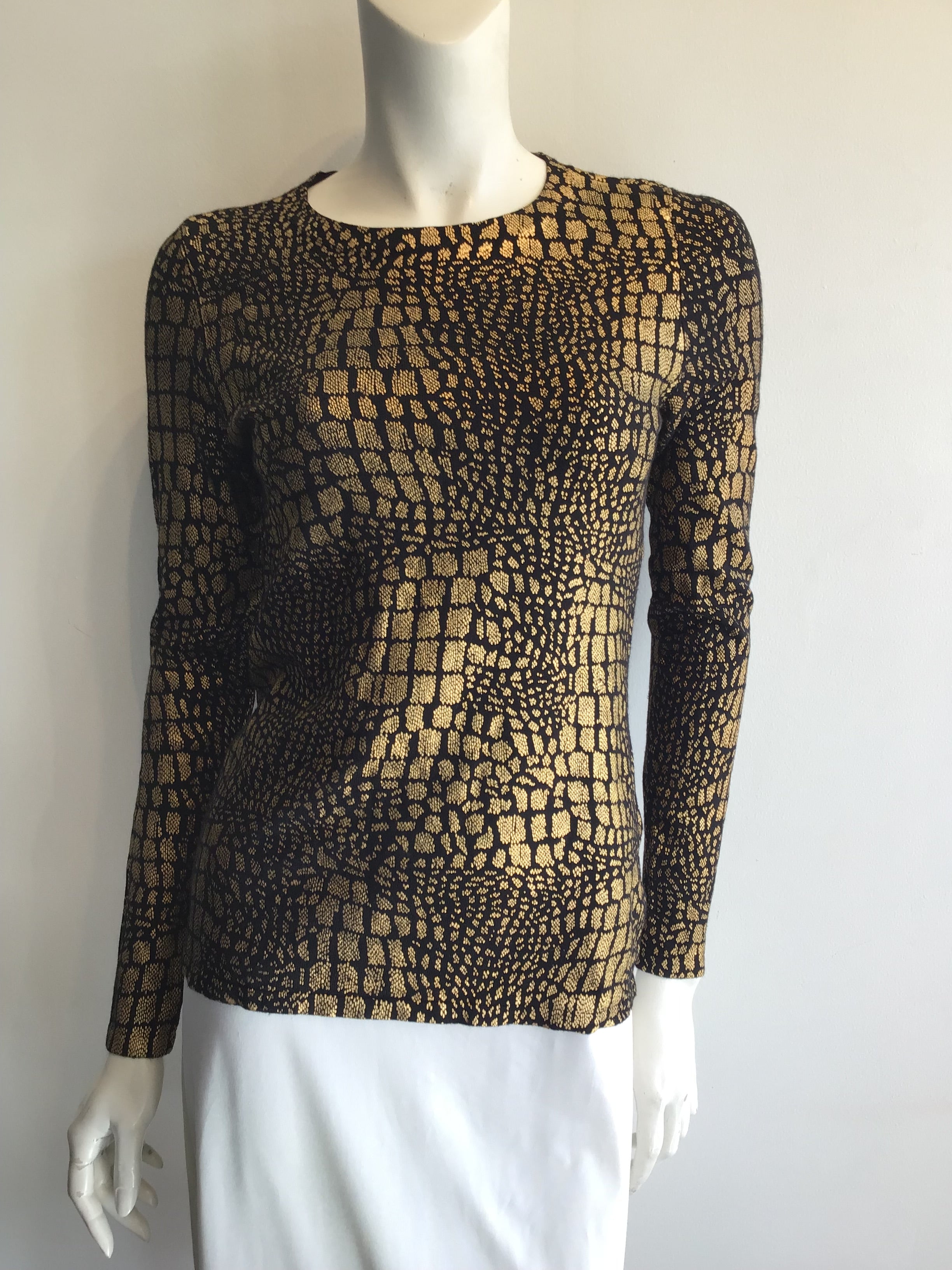 2000’s Gold/Black Rayon INC International Concept Top Size Small