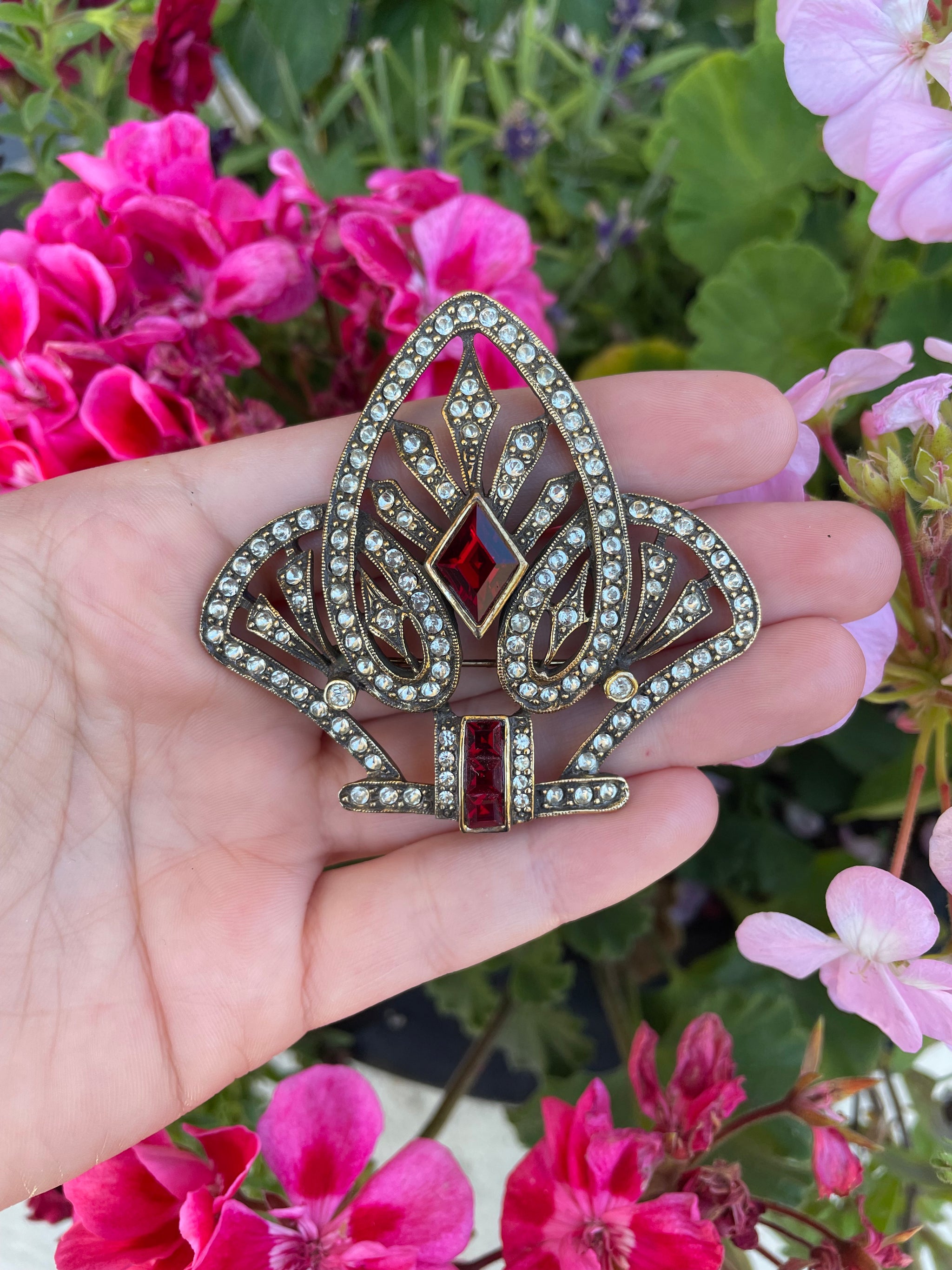 Les Bernard Vintage 60s Rhinestone Broach – Sophia's Gallery