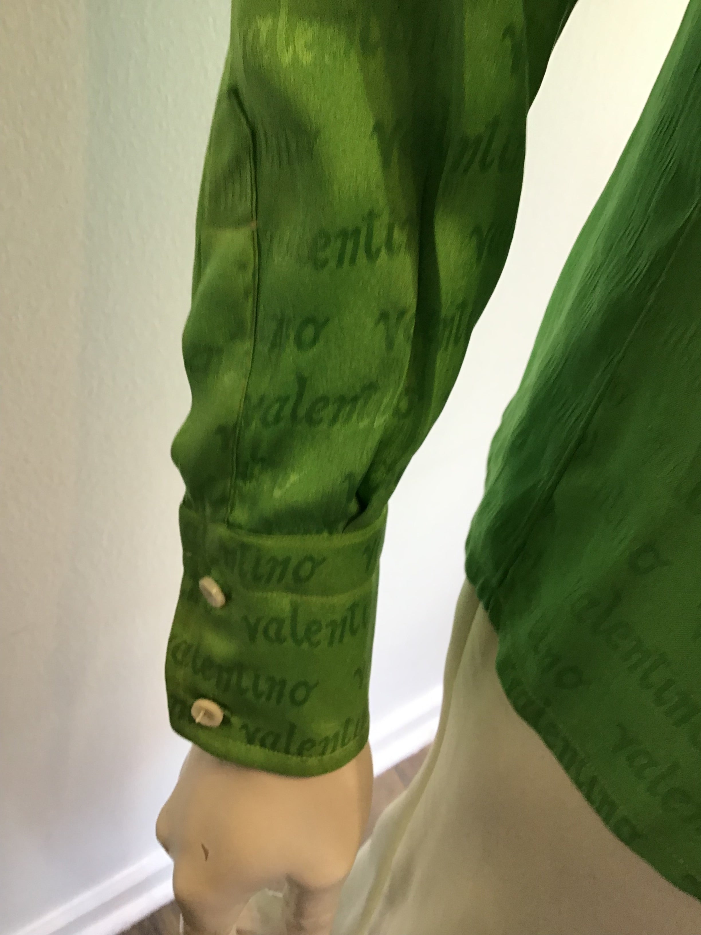 1970’s Valentino Green Silk Blouse Size 6