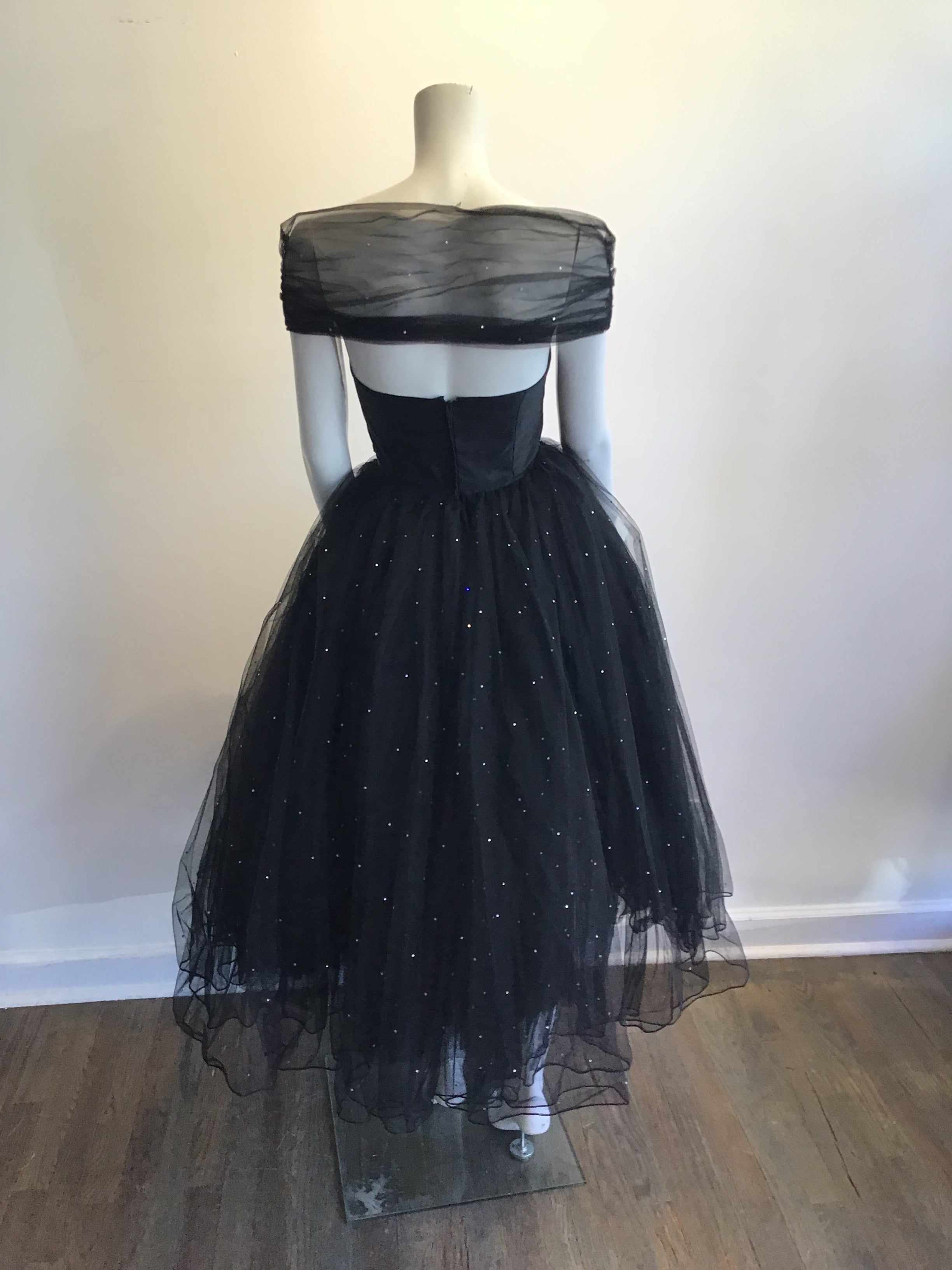 1980s David Fielden Black Tuille Strapless Evening Gown Size 4