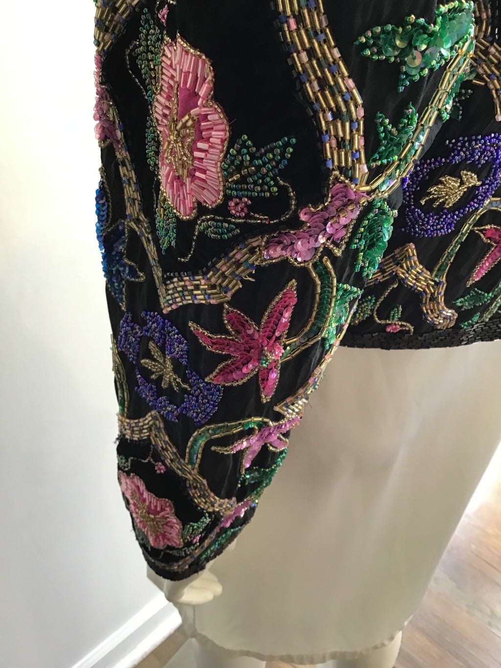 1980’s Black Silk Floral Beaded Evening Jacket Size 6