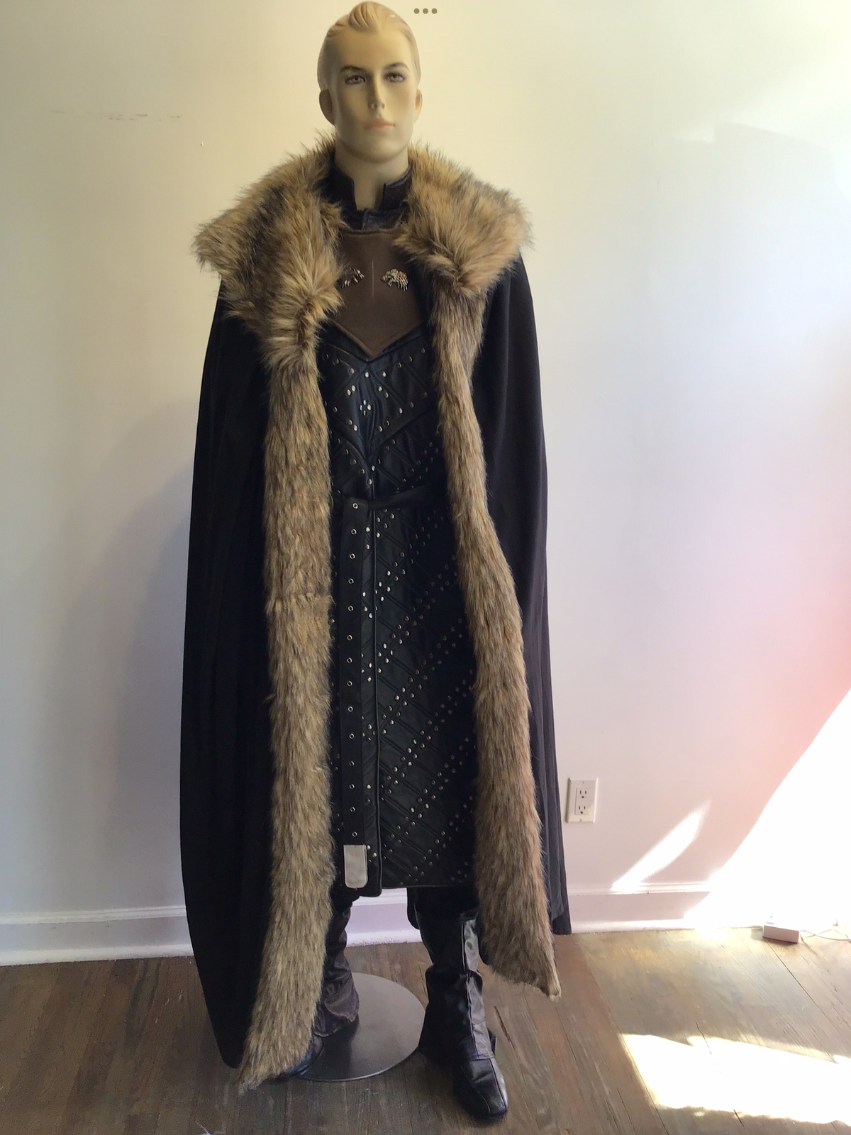 Warrior Costume  Men’s Ancient World Rental