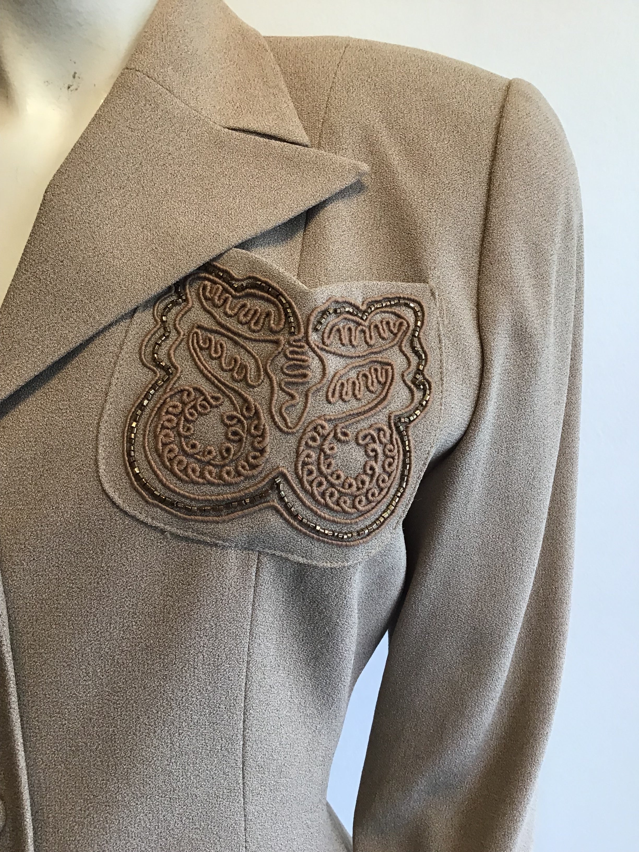 1980’s Tan Rayon Zelda Jacket Size 6 Petit