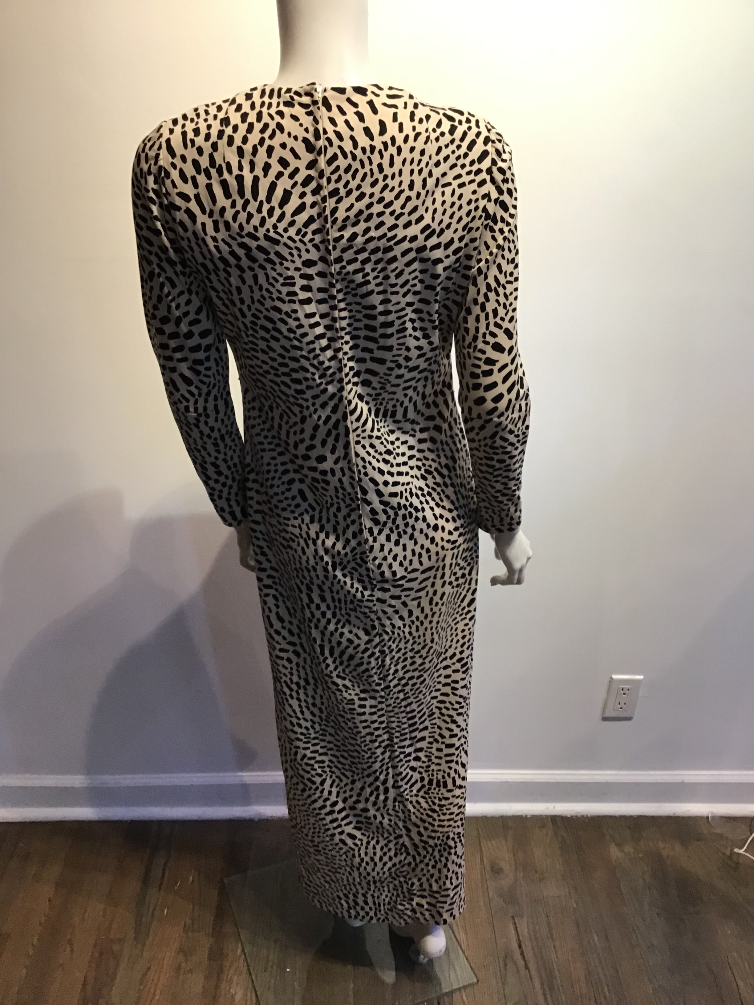 1970’s Richard Kaplan Cream/Black Printed Polyester Dress Size 8
