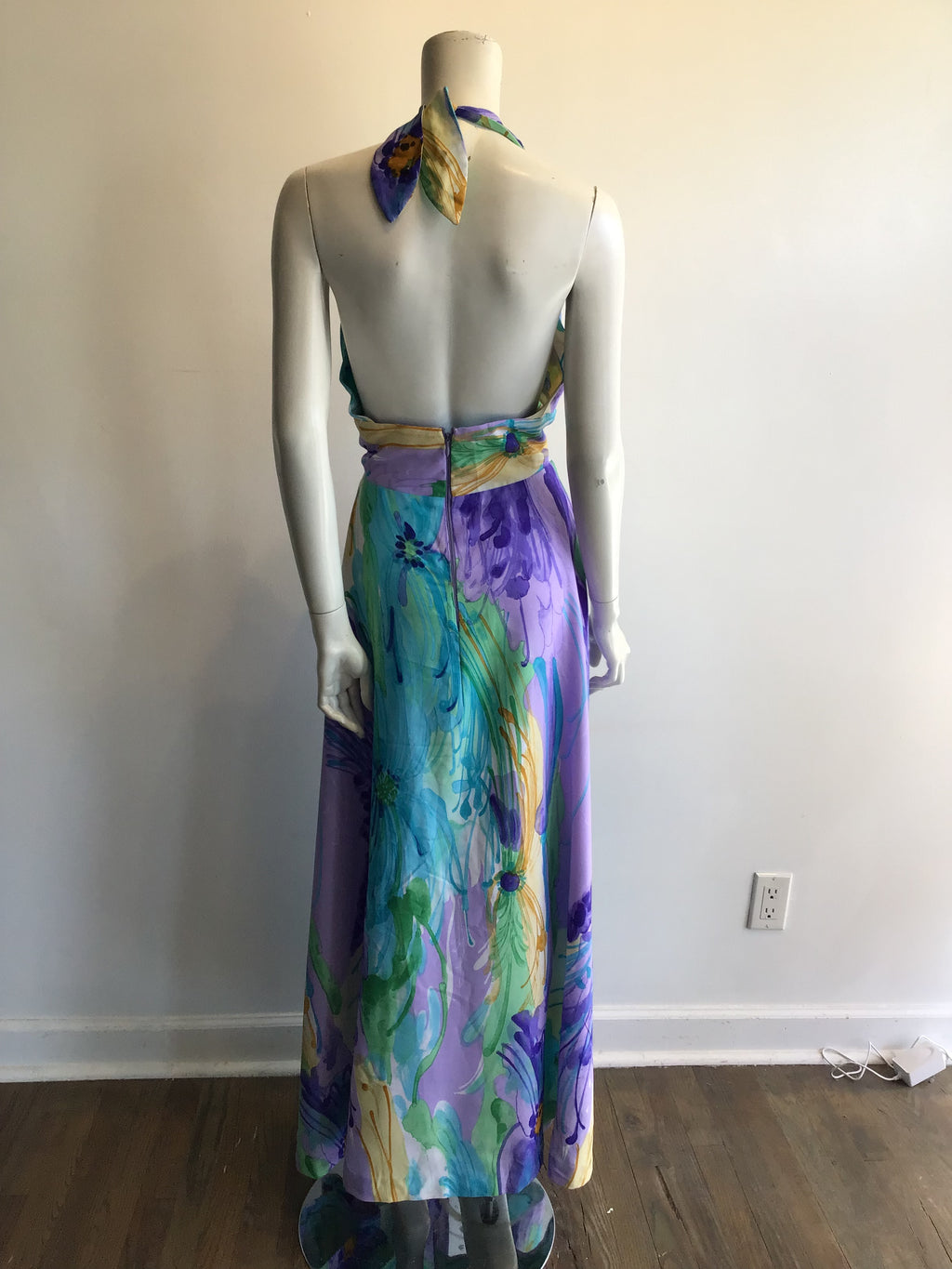 1970’s Multicolor Toni Richard Halter Dress with Belt Size 6