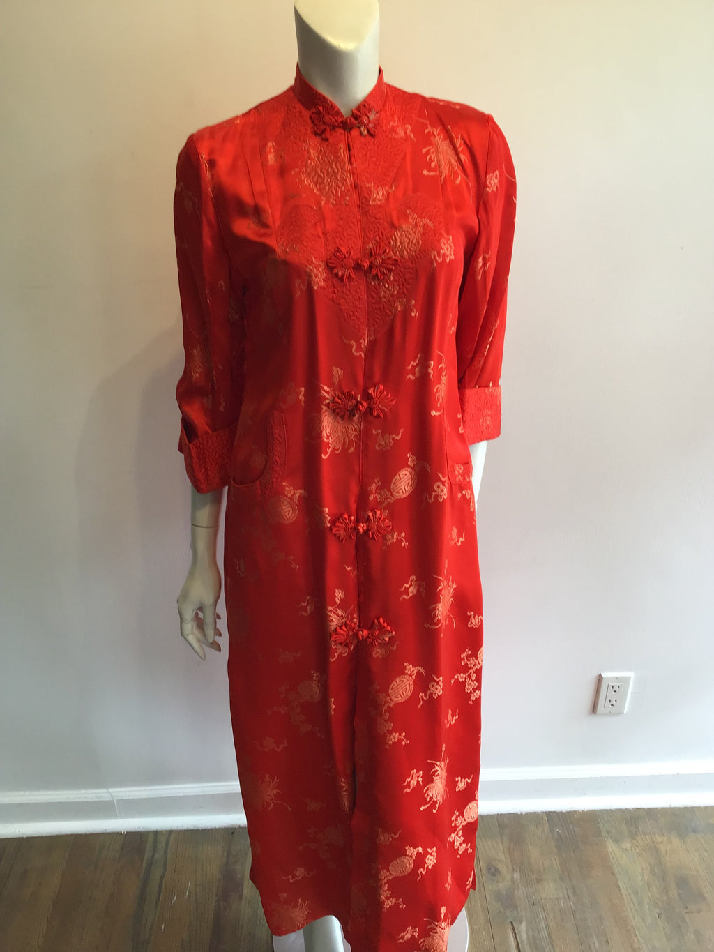 1960’s Silk Red  Chinese Robe Size 8