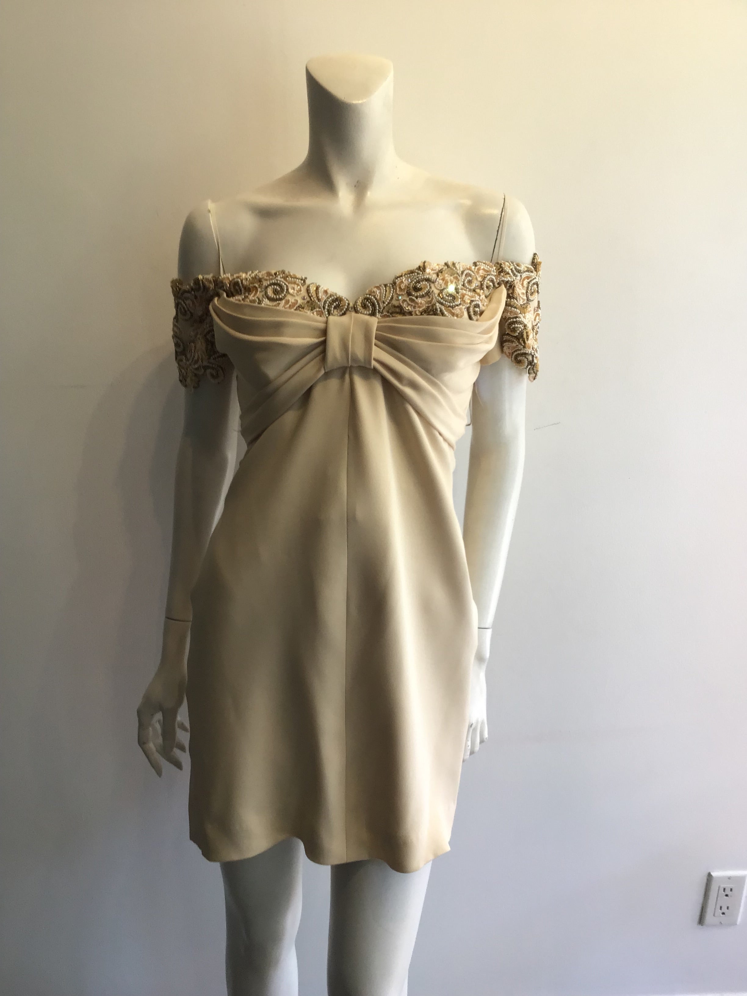 1980’s Silk Bette Bass Cream Cocktail Dress Size 6