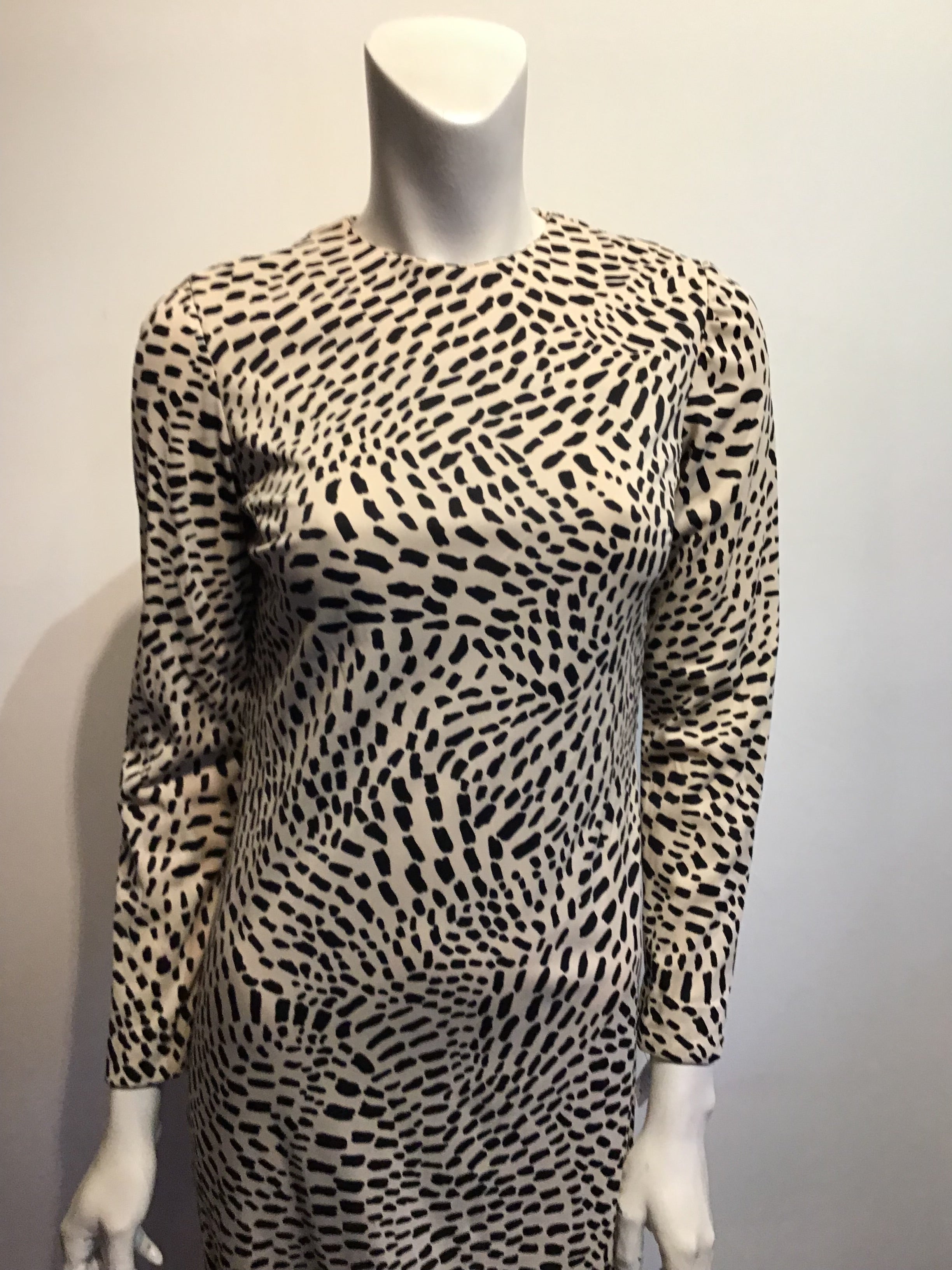 1970’s Mimi Tuthill Silk Blend Black and Cream Maxi Dress Size 6