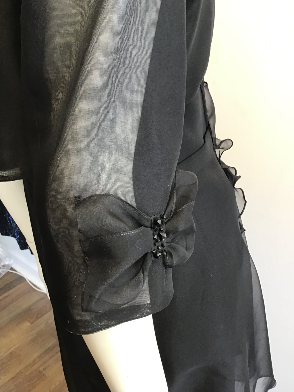 1990’s A Exclusive Black Crepe Cocktail Dress with Bolero Size 8