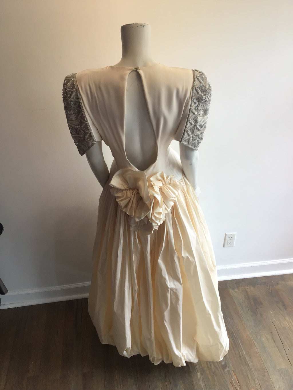 1980’s Cream Silk Taffeta Evening Gown Size 10