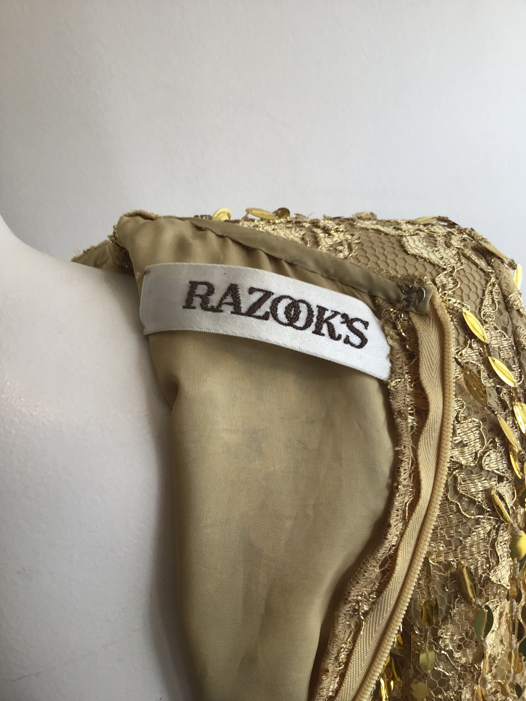 1991 Bill Blass Gold Rayon Blend Sequined Dress Size 8