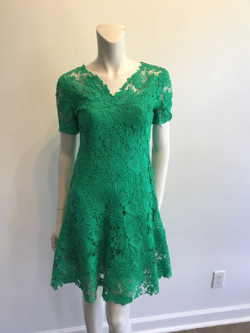 2000’s Kelly Green Cotton Lace Ellie Tahari  Dress Size 4