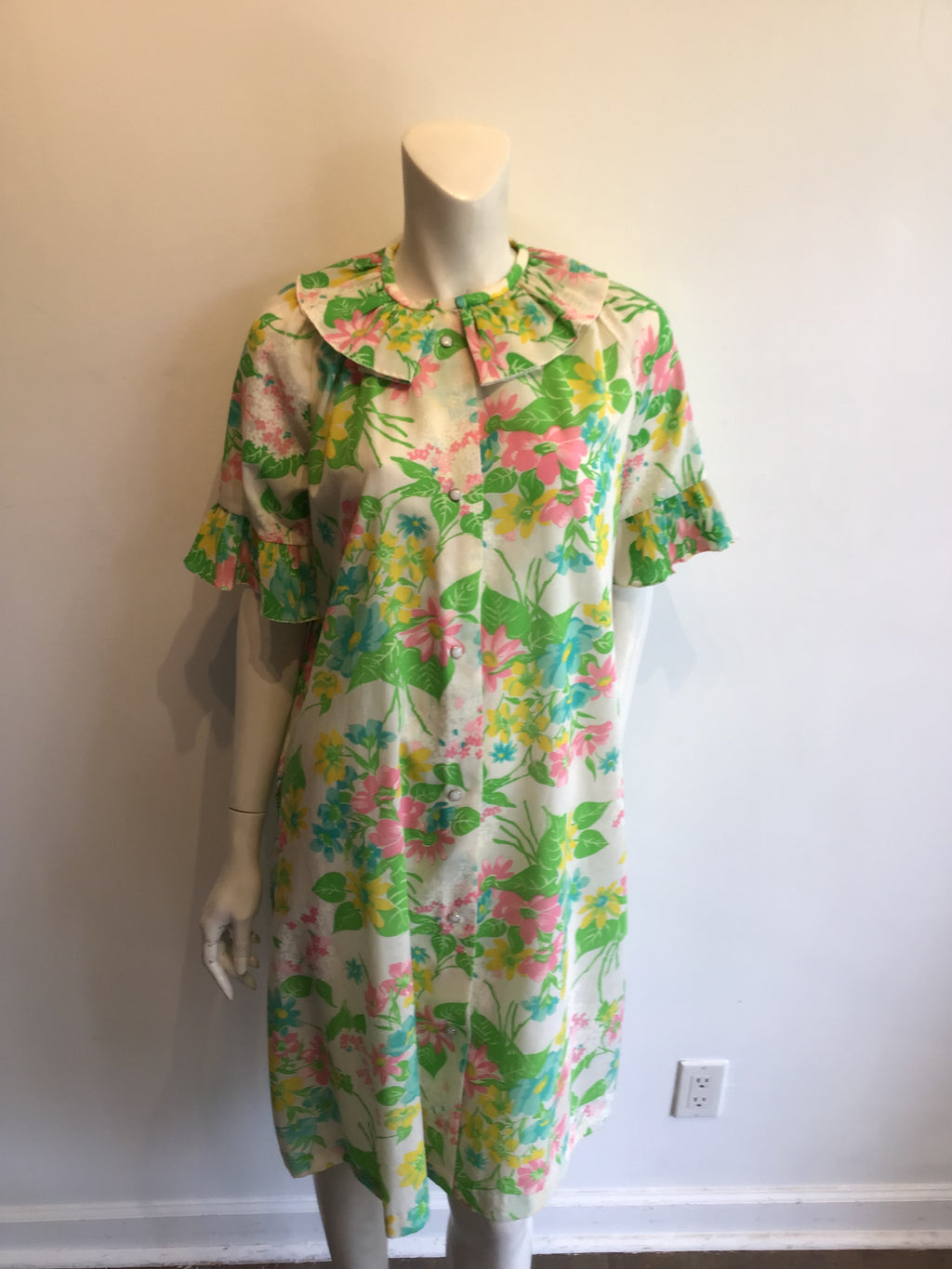 1960’s Polyester Floral House Dress Size 10