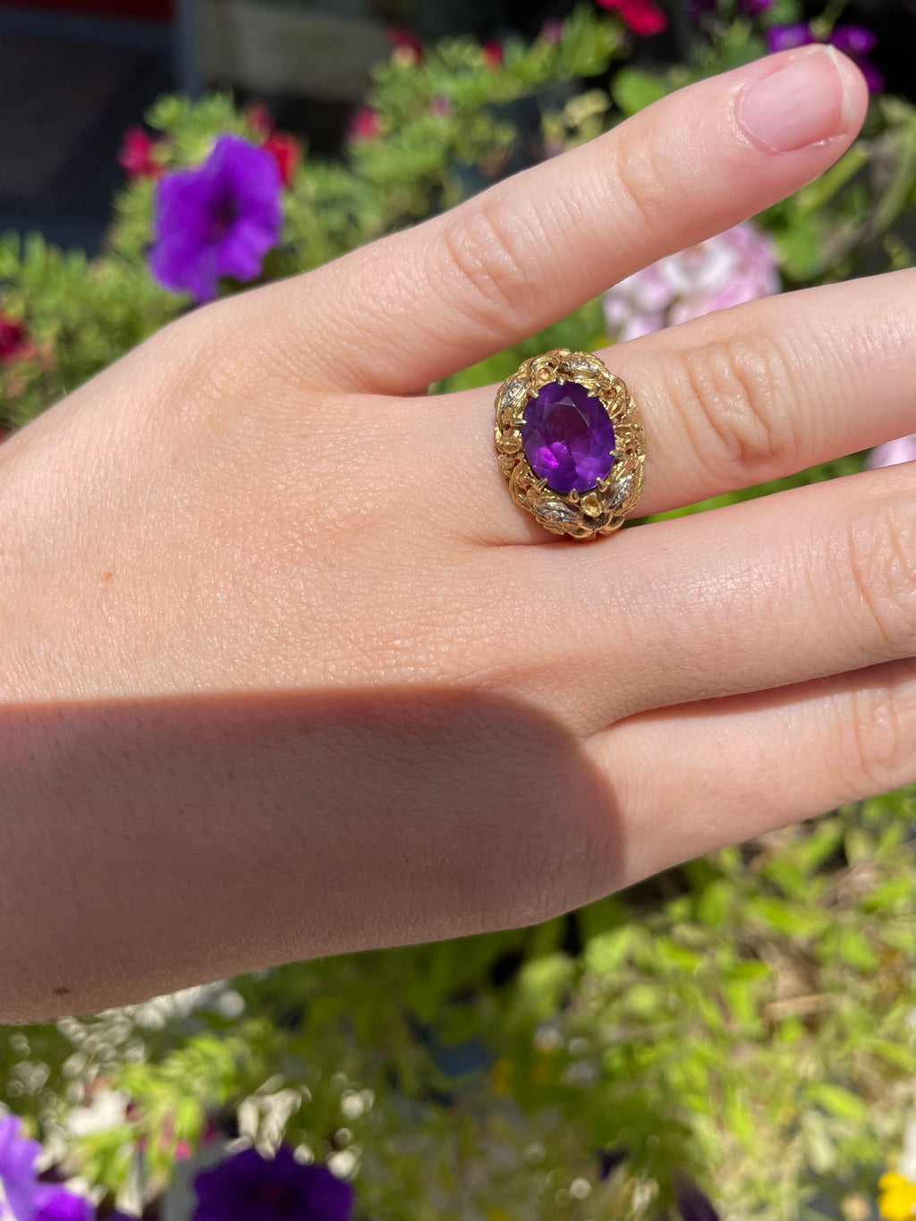 Italian 18k Gold and Amethyst Vintage 20s Ring
