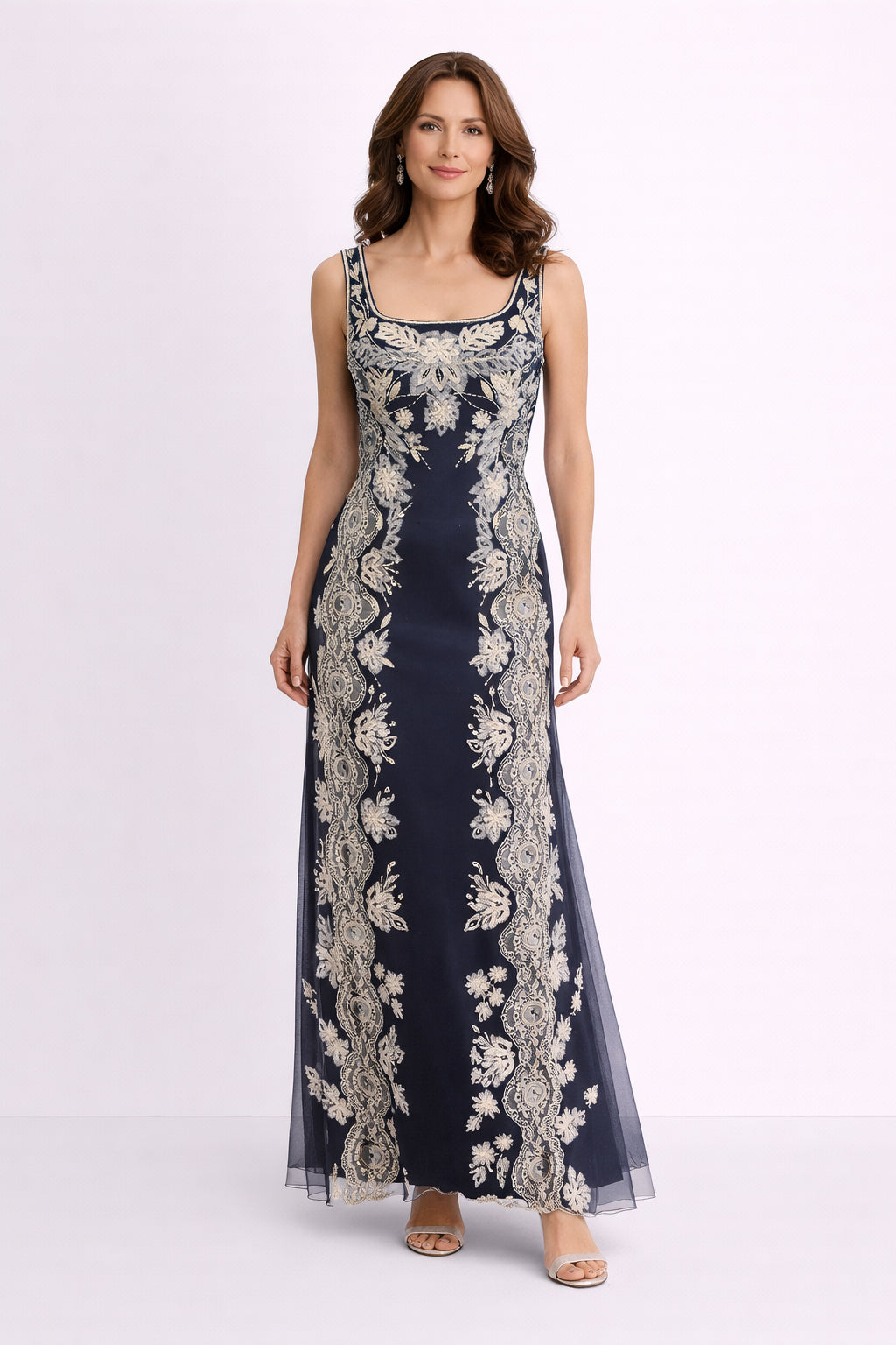 Vintage 2000, Carolina Herrera Midnight blue with Appliqued Ivory lace and beads Evening Gown size 10