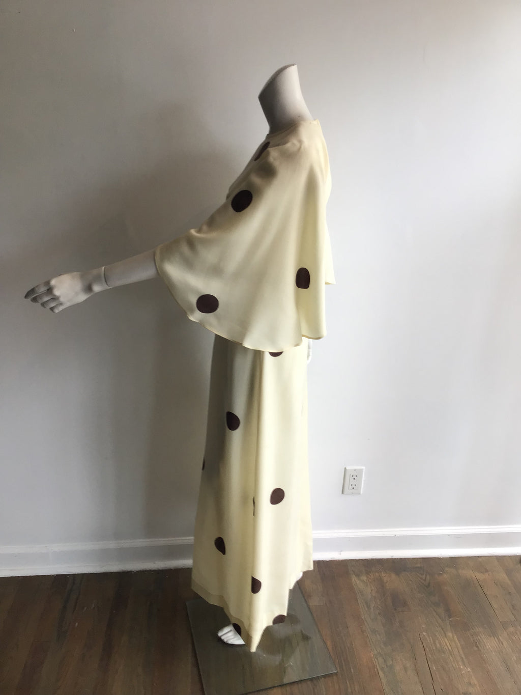 1960's Cream Linen with Brown Polkadots Maxi Dress-4/6
