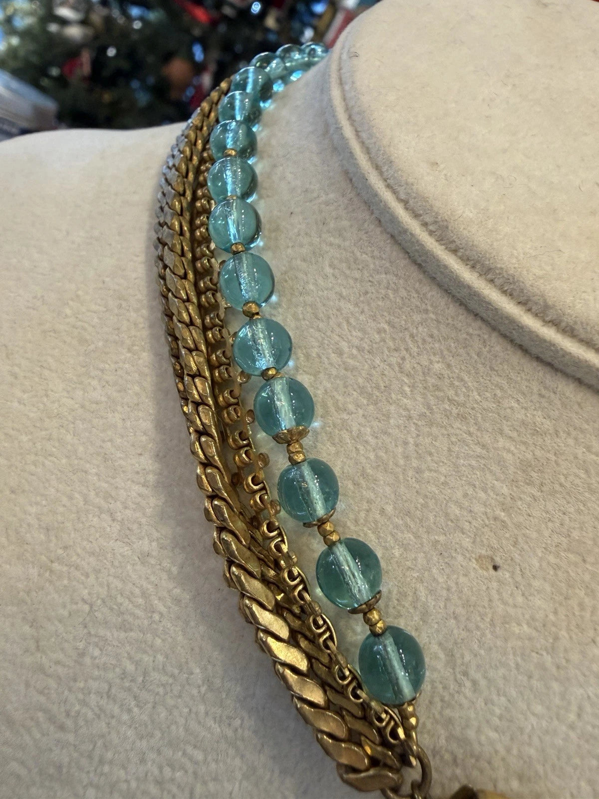 VINTAGE MIRIAM HASKELL SIGNED NECKLACE