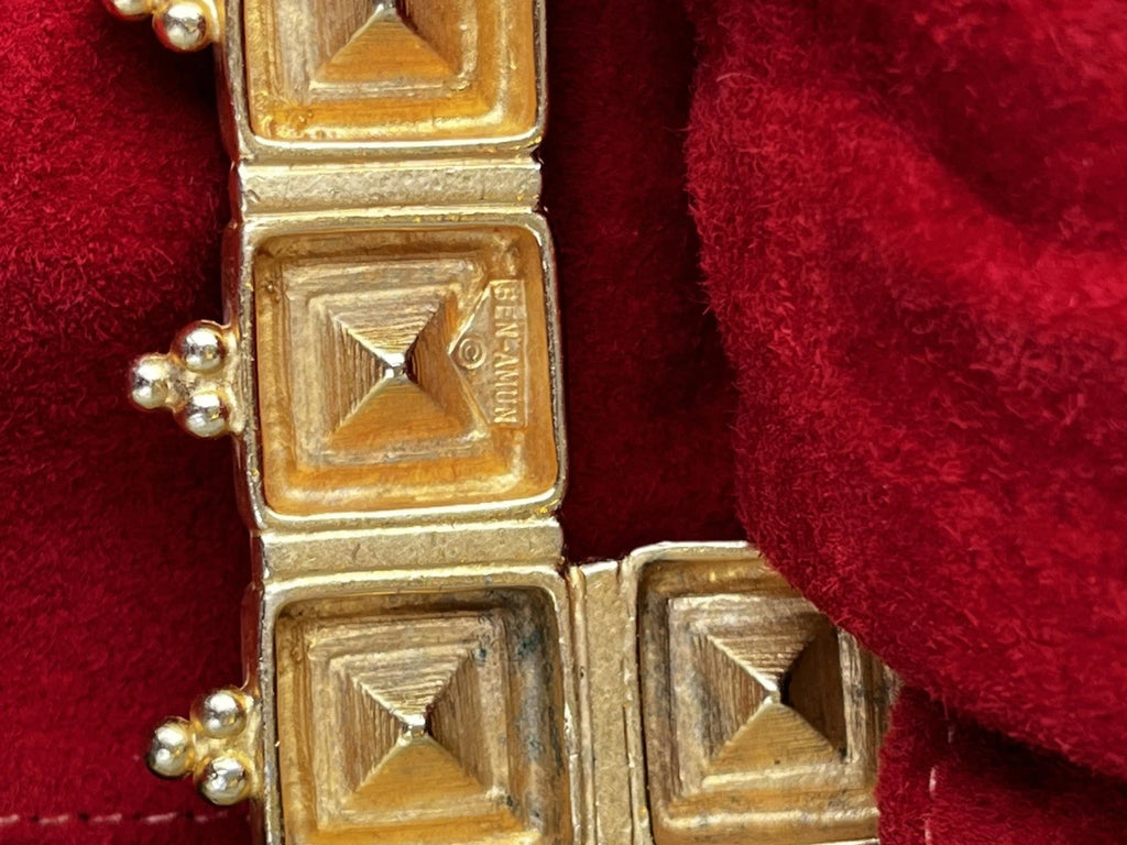 Rare Vintage 80s Ben Amun Red Faceted Crystals in Gold Belt Buckle