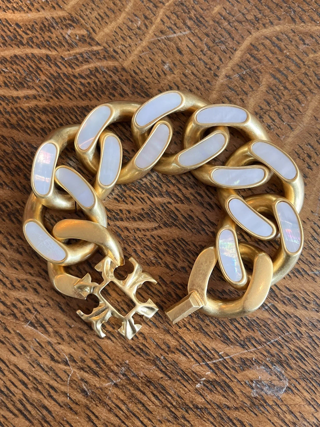 TORY BURCH ROXANNE CHUNKY GOLD BRACELET WITH INLAID MOTHER OF PEARL