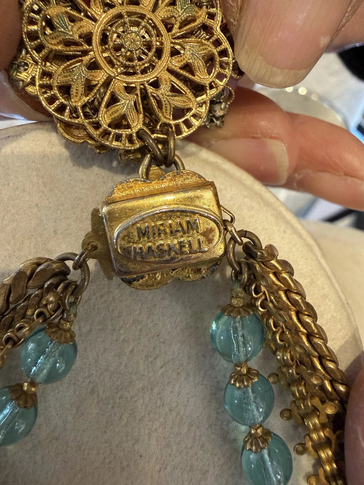 VINTAGE MIRIAM HASKELL SIGNED NECKLACE