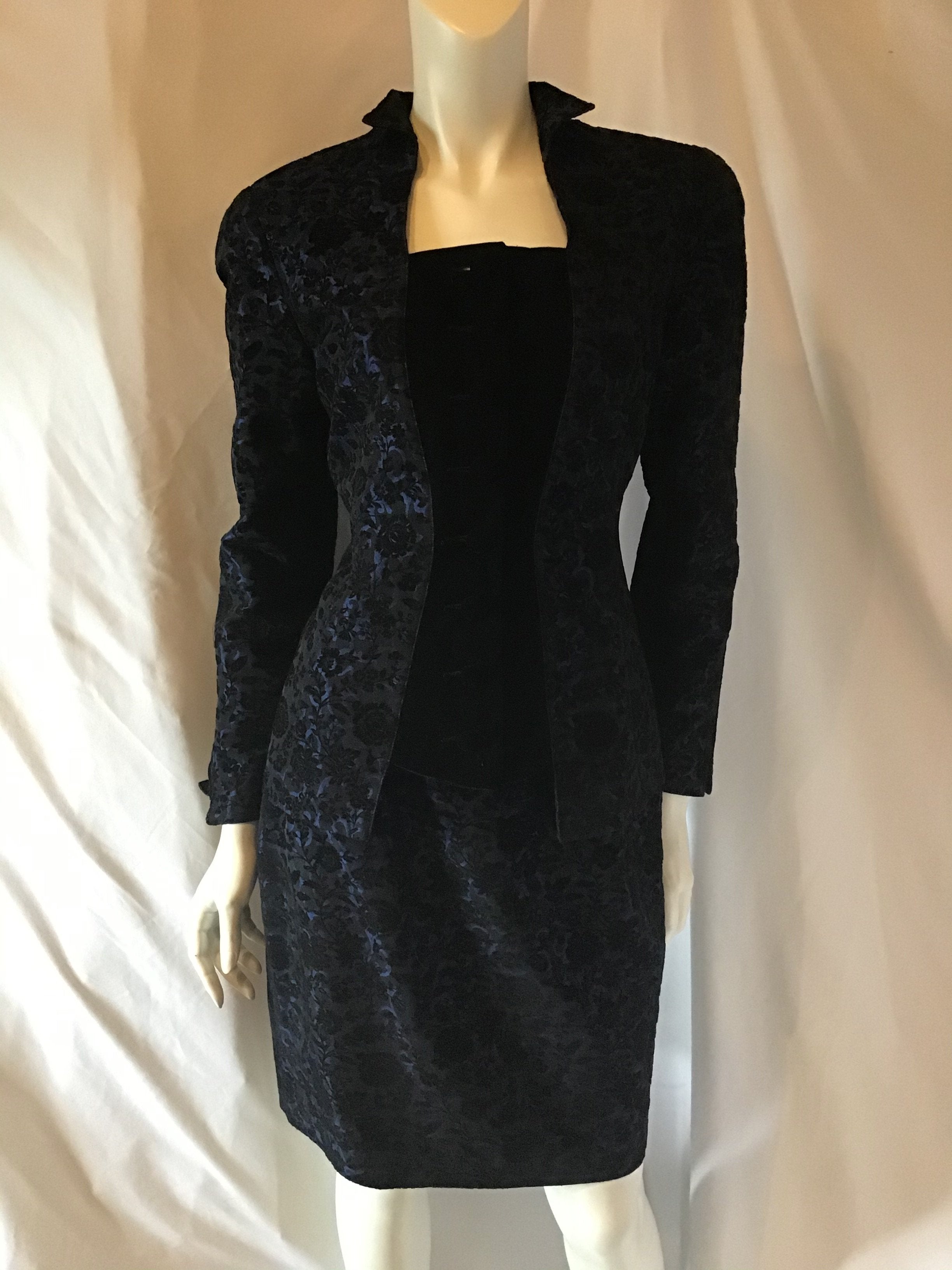 Banu 1980s cotton/rayon velvet black and blue suit