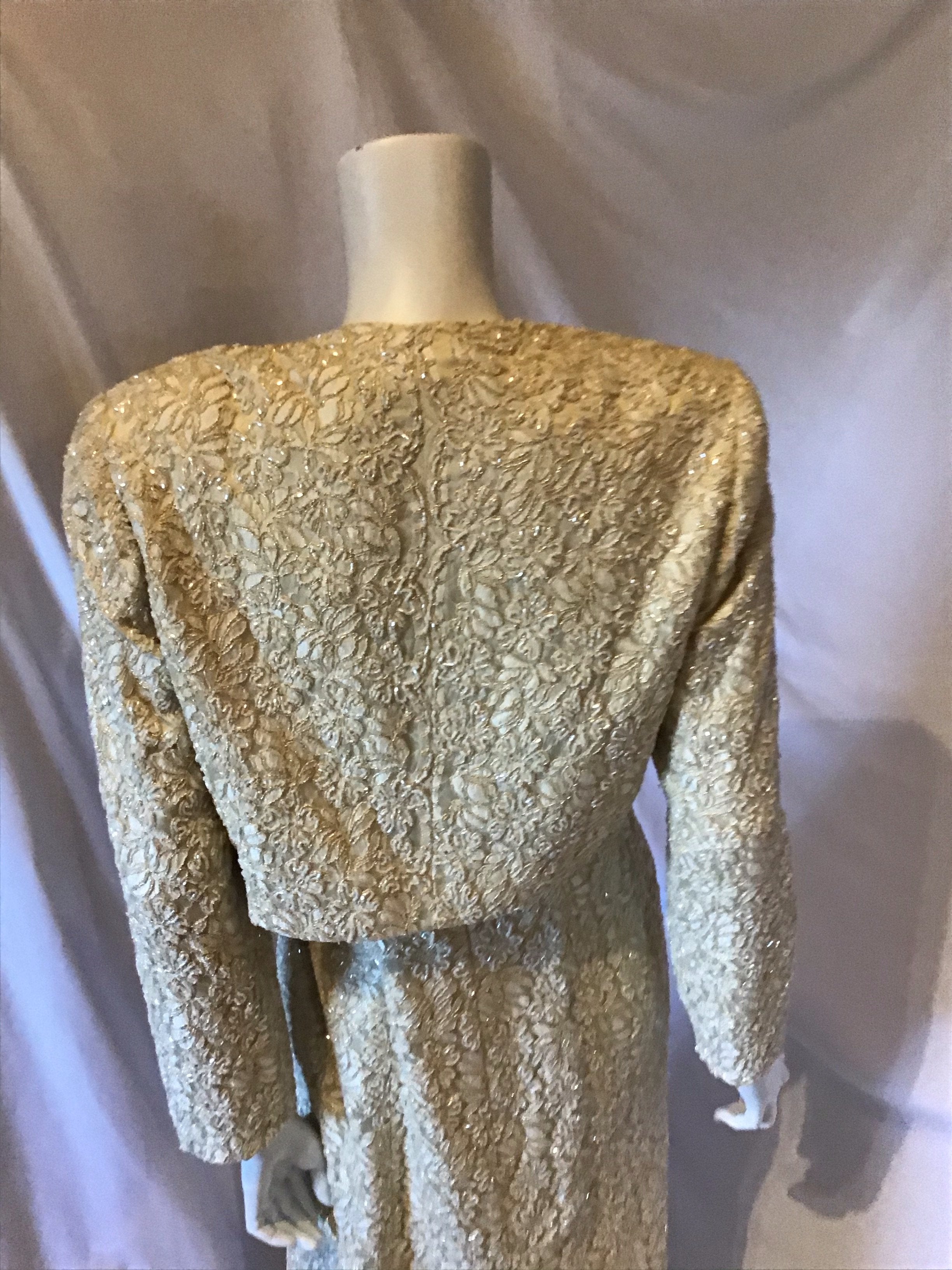 Carmen Marc Valvo 80s Cream Evening Gown 10 Carmen Marc Valvo 80s Cream Evening Gown 10