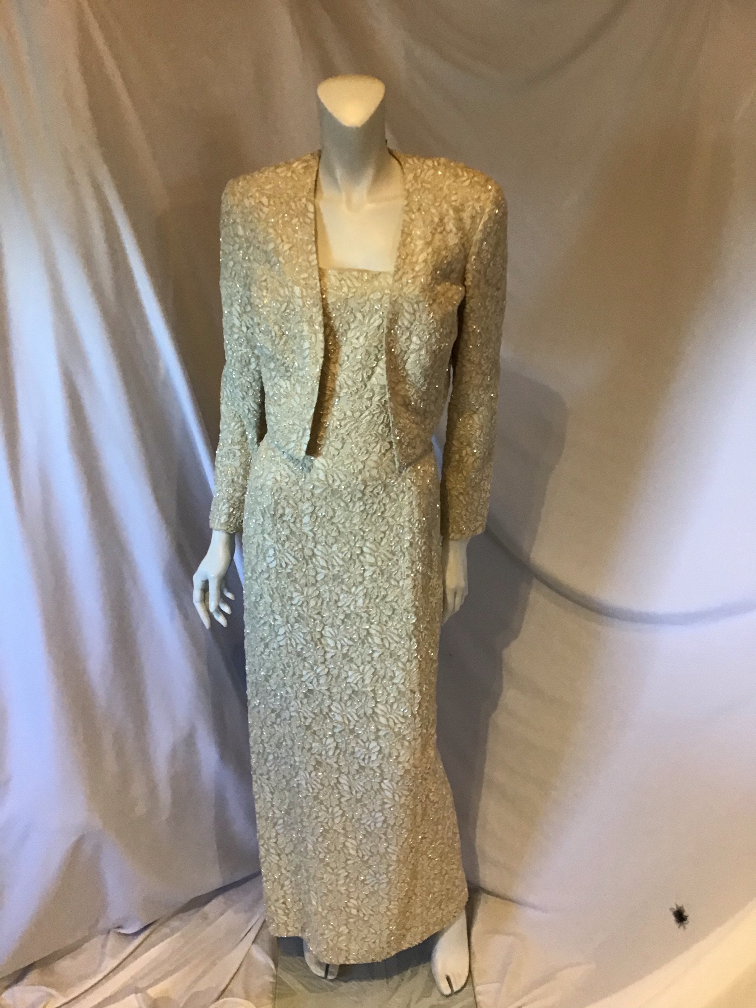 Carmen Marc Valvo 80s Cream Evening Gown 10 Carmen Marc Valvo 80s Cream Evening Gown 10