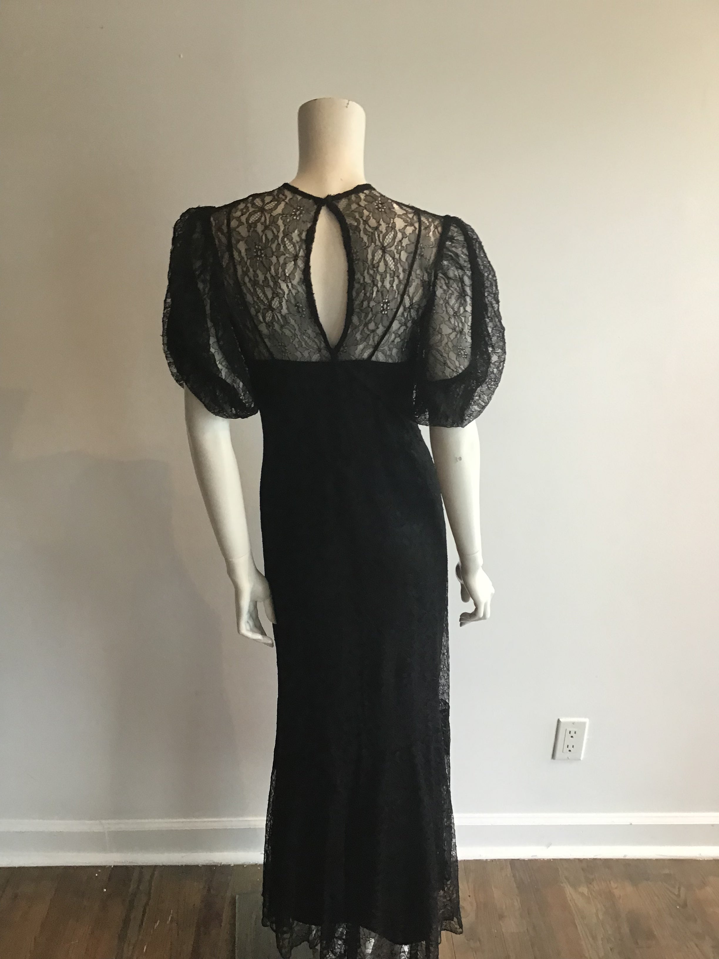 1930s Black Lace Evening Gown size 6