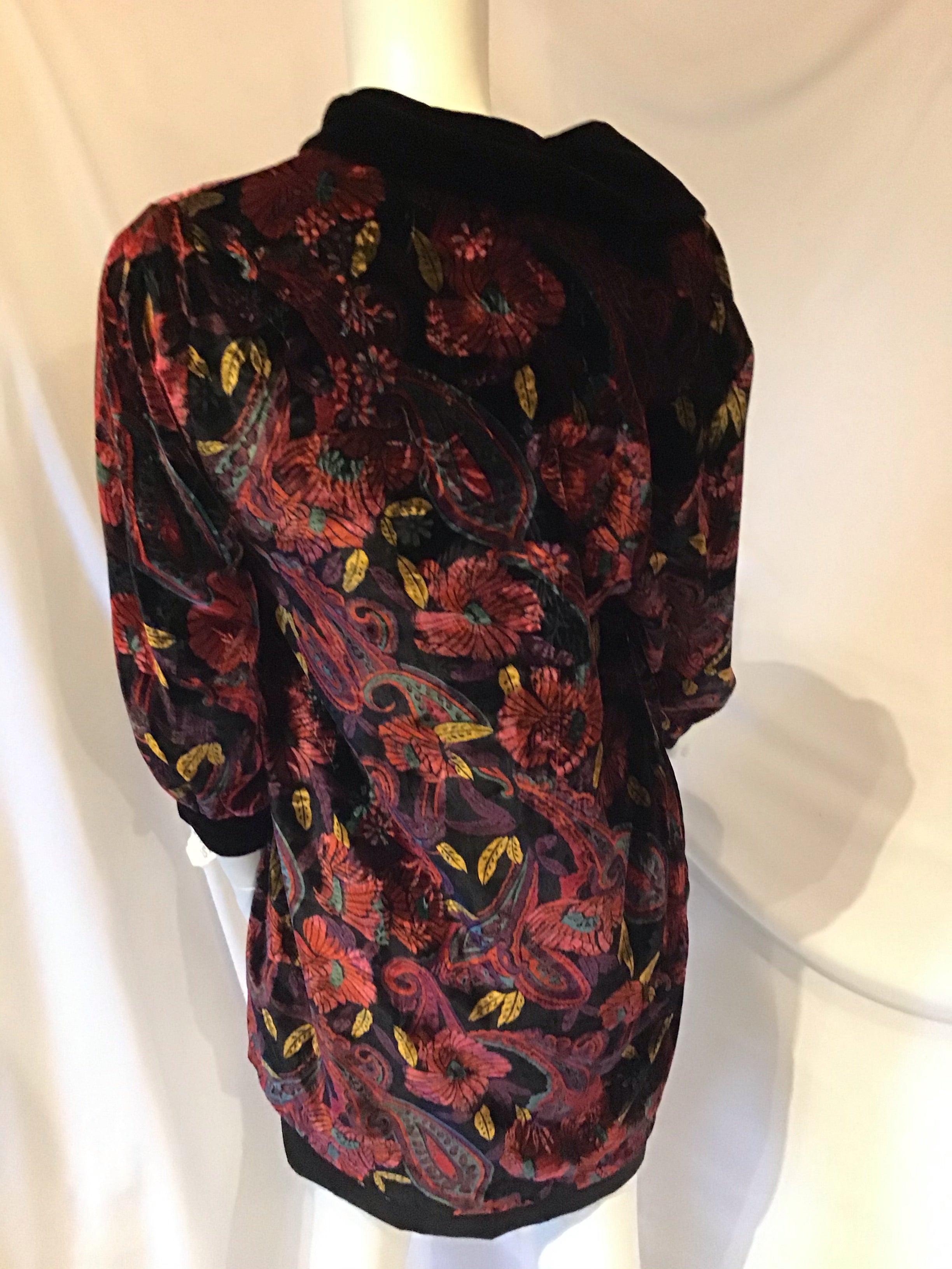 1980's Scaasi Multicolor floral printed Black velvet Jacket size 6/8
