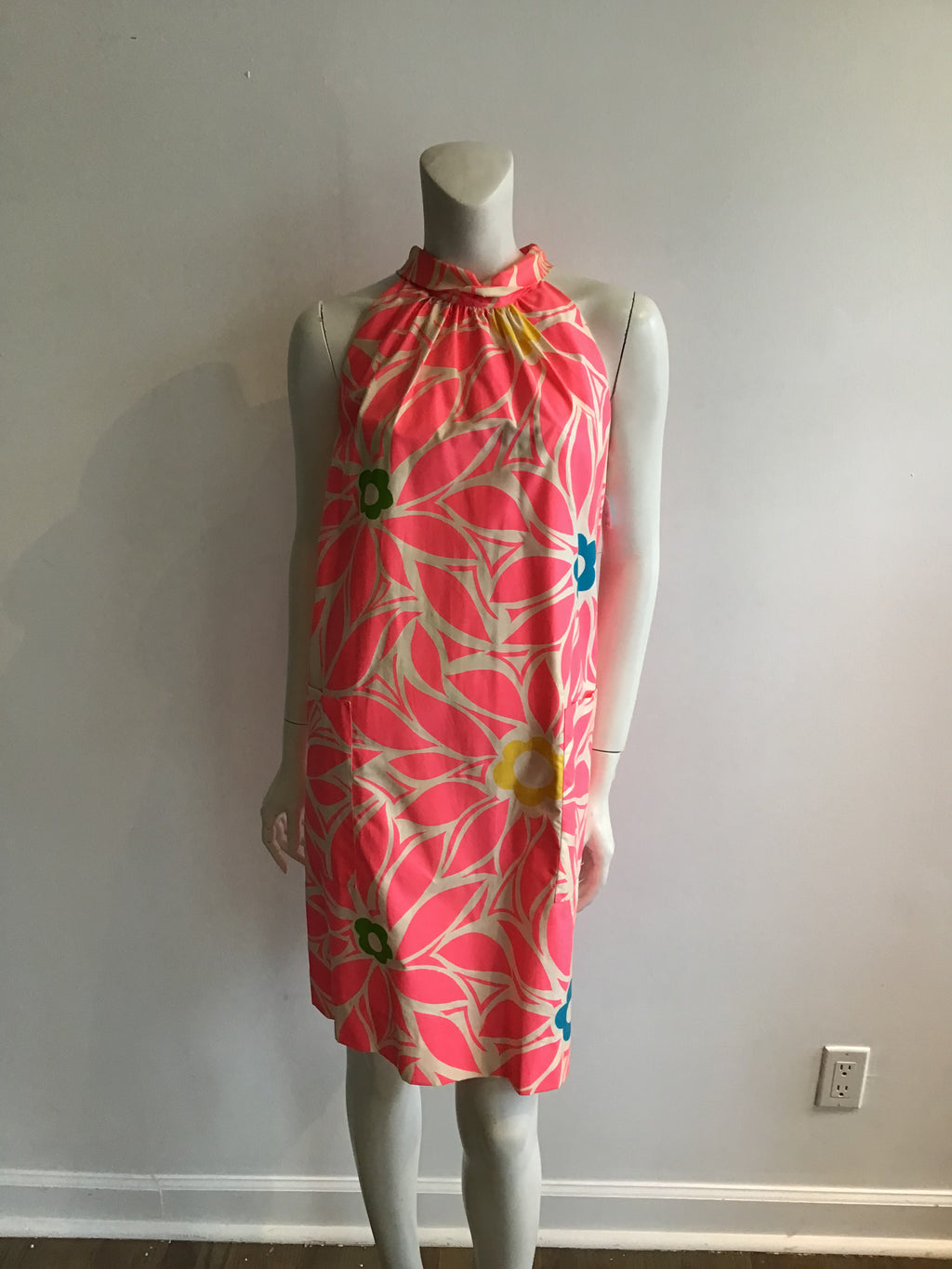 1960's Nalii  Pink Hawaiian Cotton Printed dress-size 8-10
