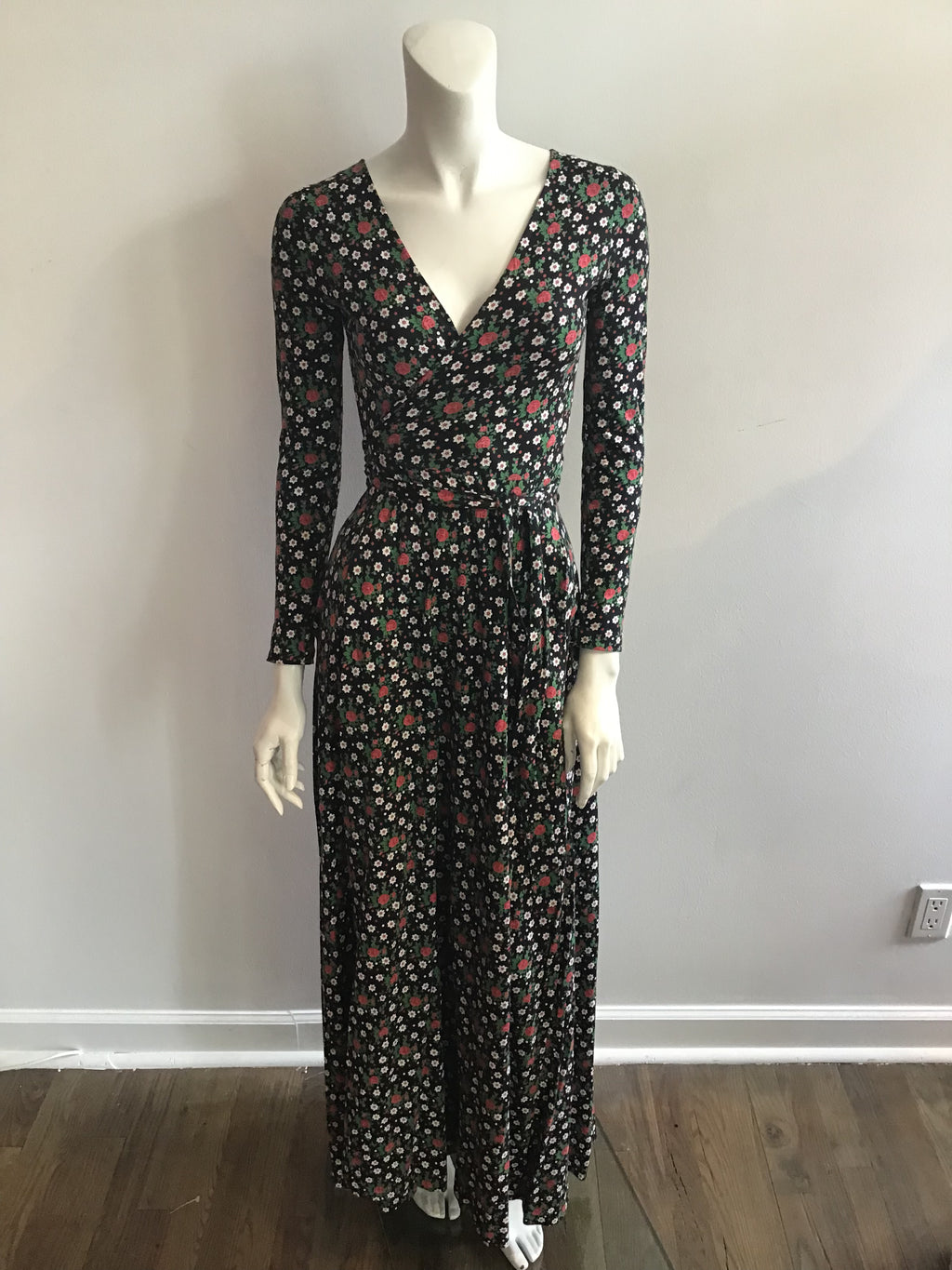 1970's Diane Von Fürstenberg Long Cotton/Rayon Floral Wrap Dress-6