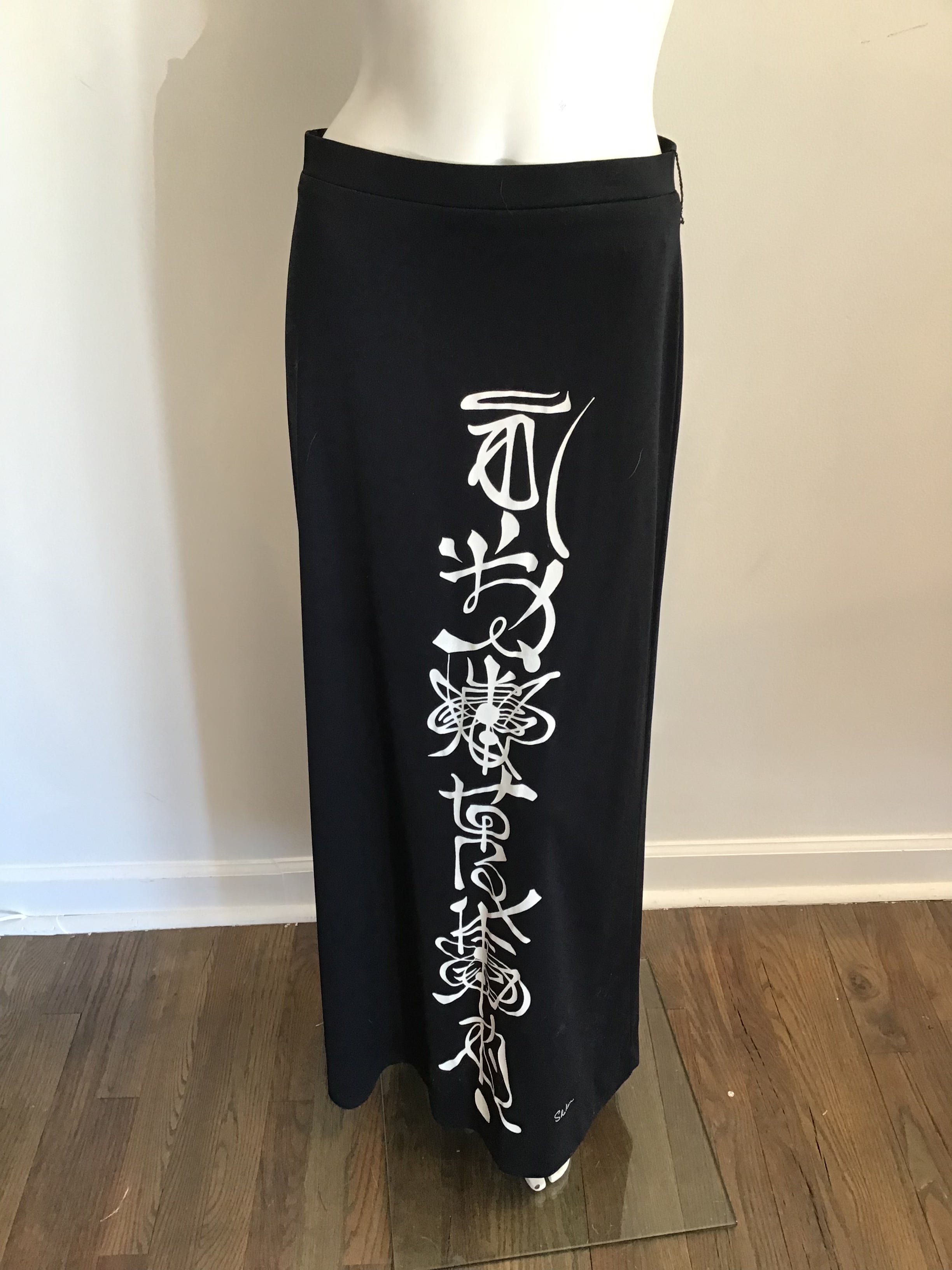1970s Miss Shaheen Black Skirt with Asian Inspired Writing