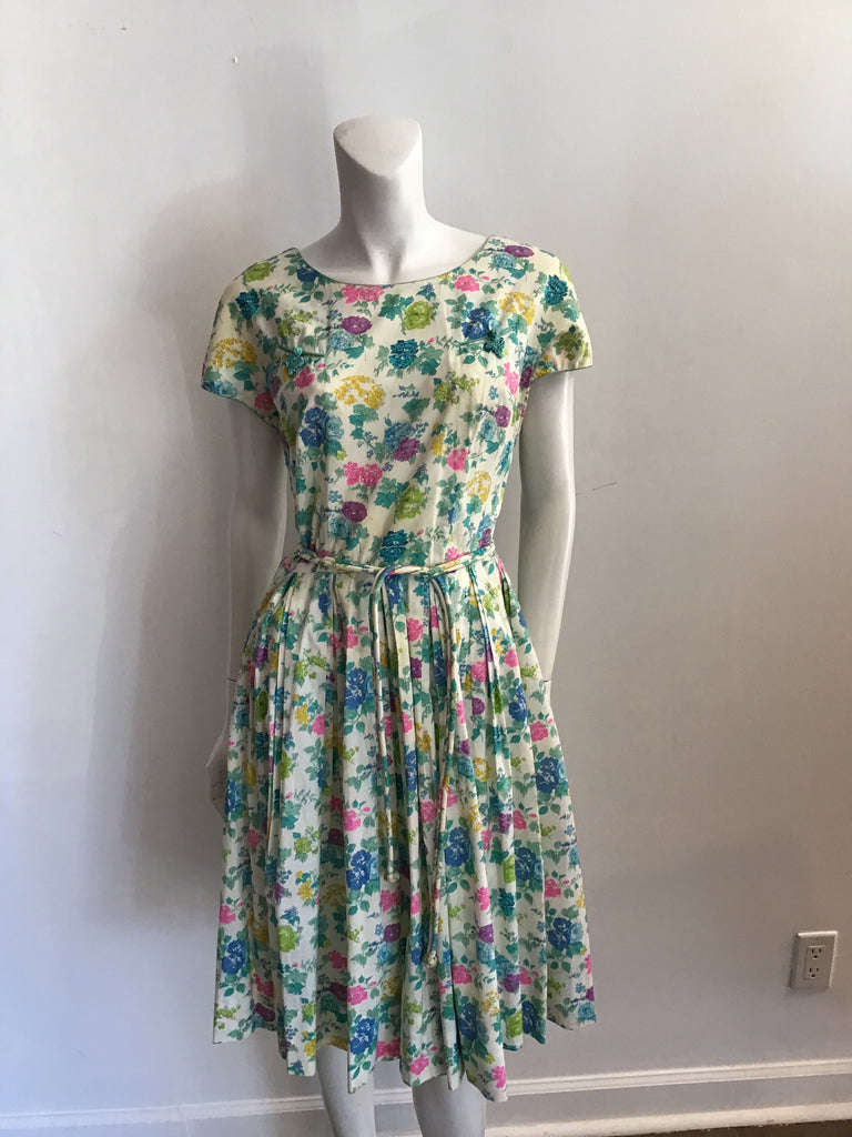 1950s Miss Renfrew Floral Printed Cotton Garden Dress