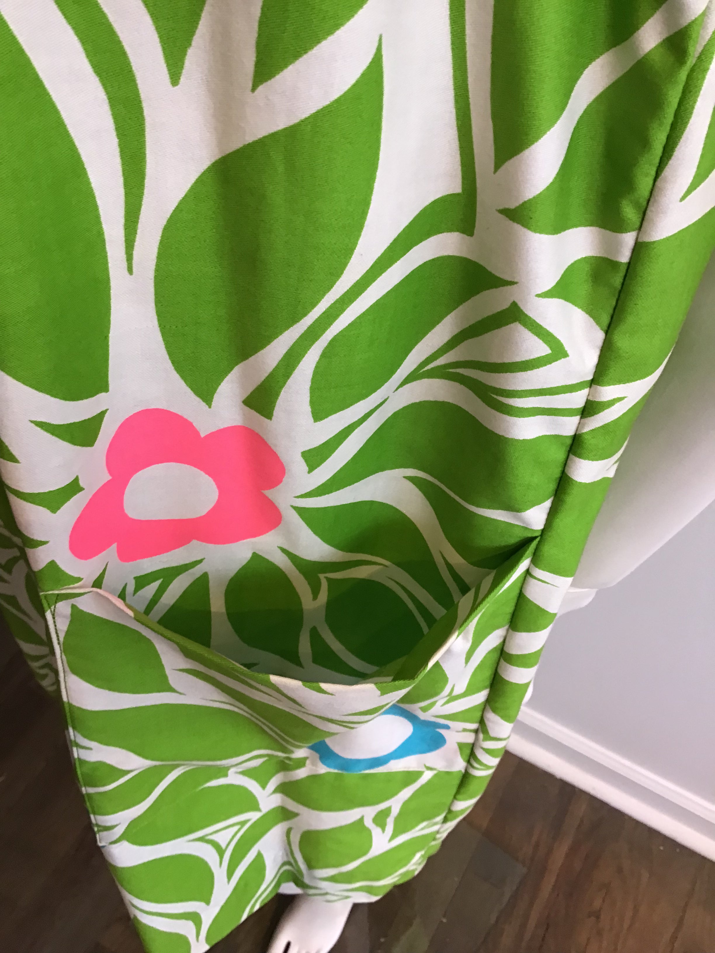 1960s Nalii Hawaiian Green Printed Dress